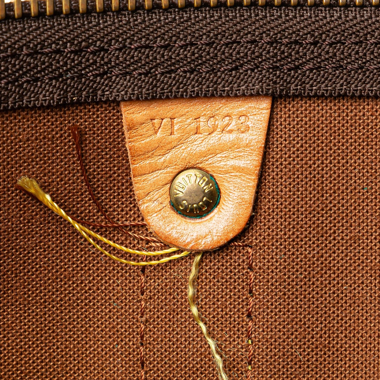 Louis Vuitton Monogram Keepall Bandouliere 60 (SHG-Kyk0qQ)