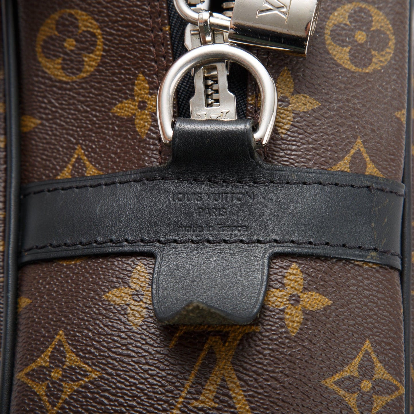 Louis Vuitton Monogram Macassar Porte-Documents Voyage GM
