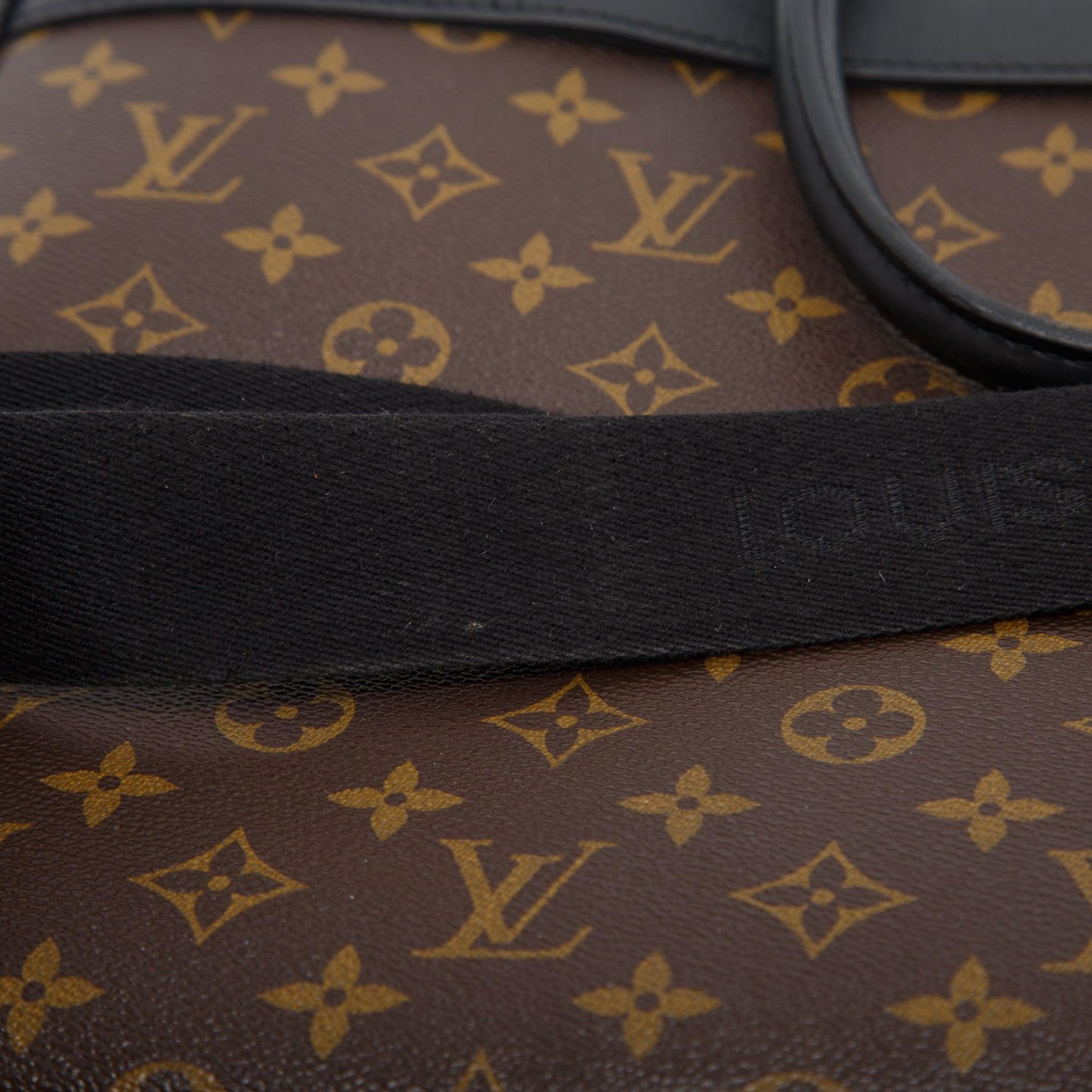 Louis Vuitton Monogram Macassar Porte-Documents Voyage GM