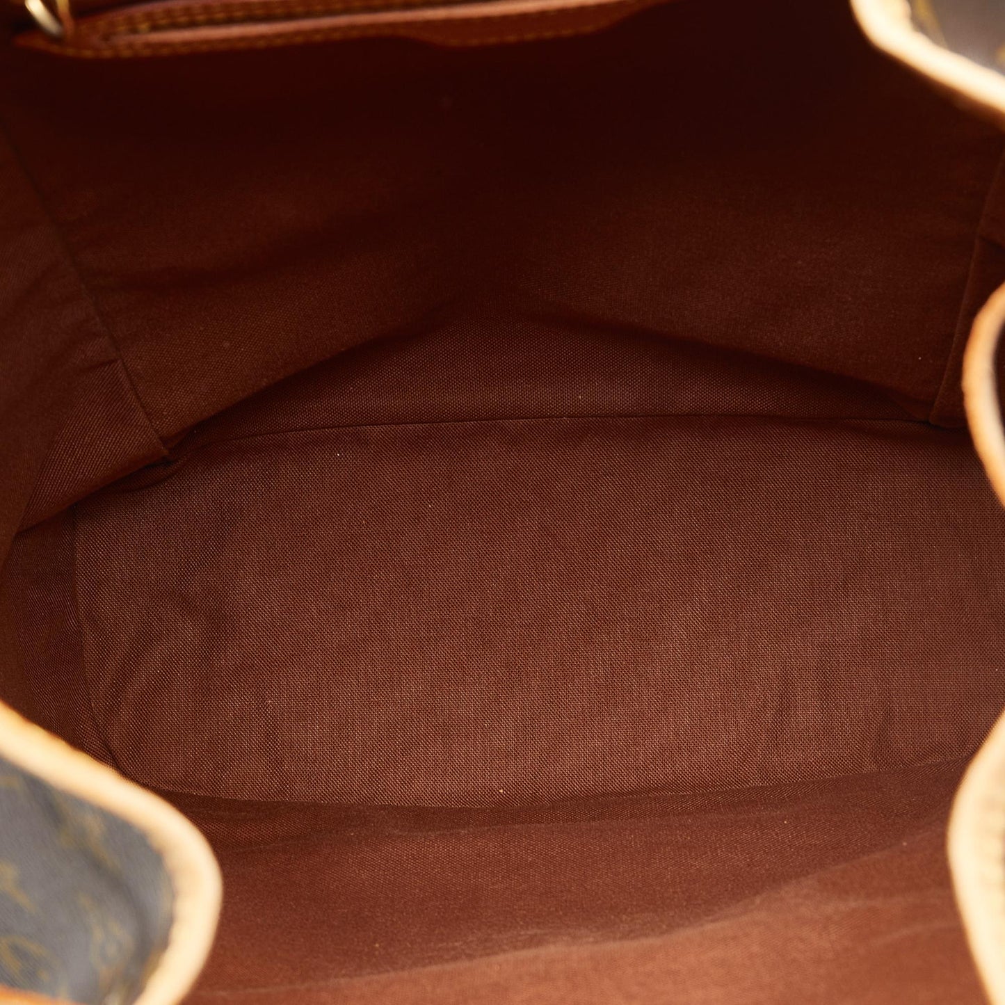Louis Vuitton Monogram Montsouris GM (SHG-cMnMTD)