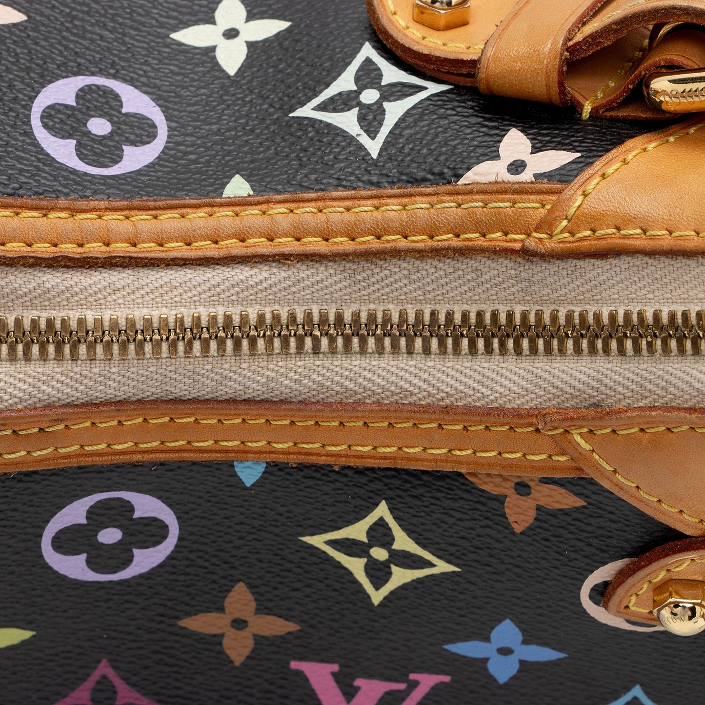 Louis Vuitton Monogram Multicolore Greta Hobo (SHF-w1Lblo)