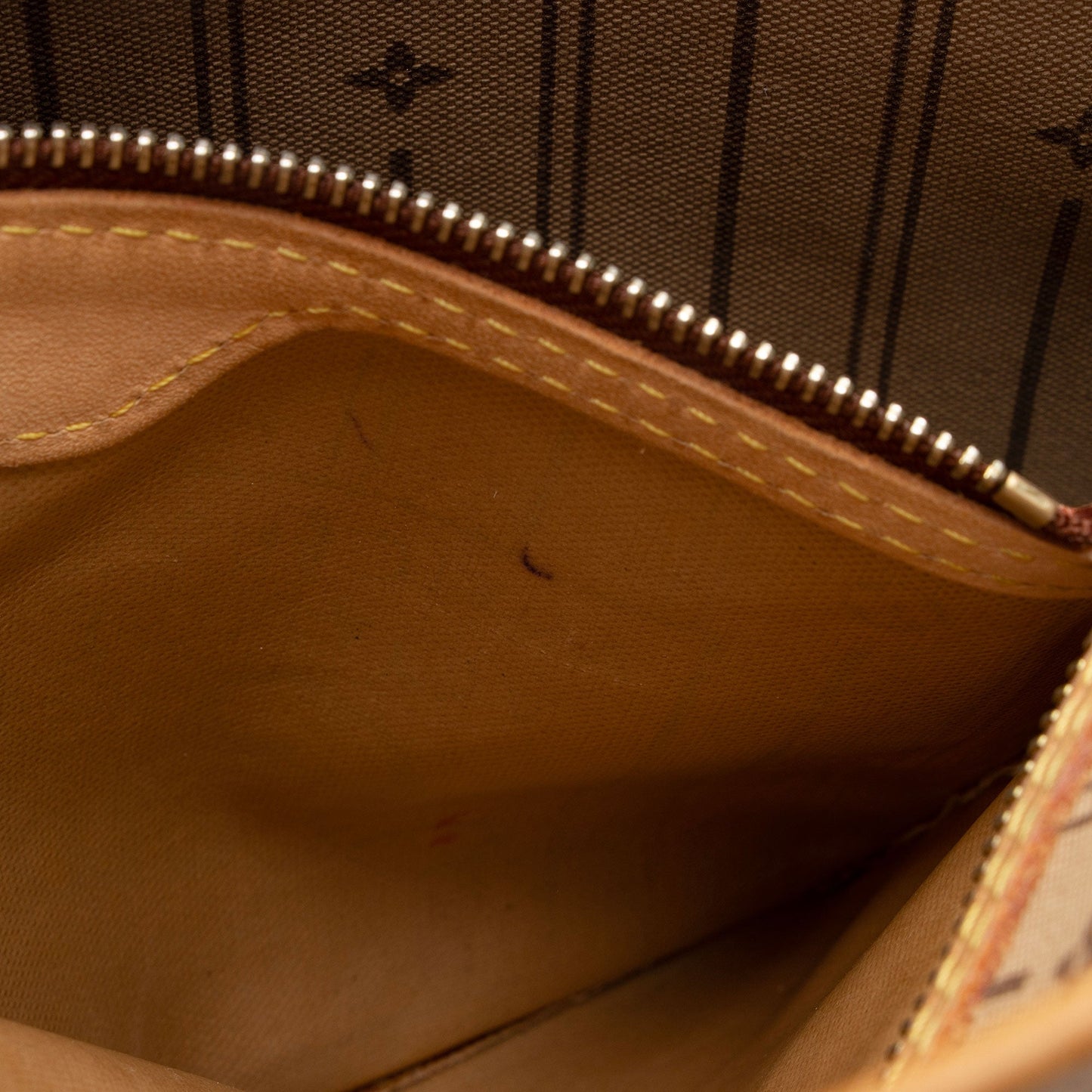 Louis Vuitton Monogram Canvas Neverfull PM Tote - FINAL SALE (SHG-gQVv8T)