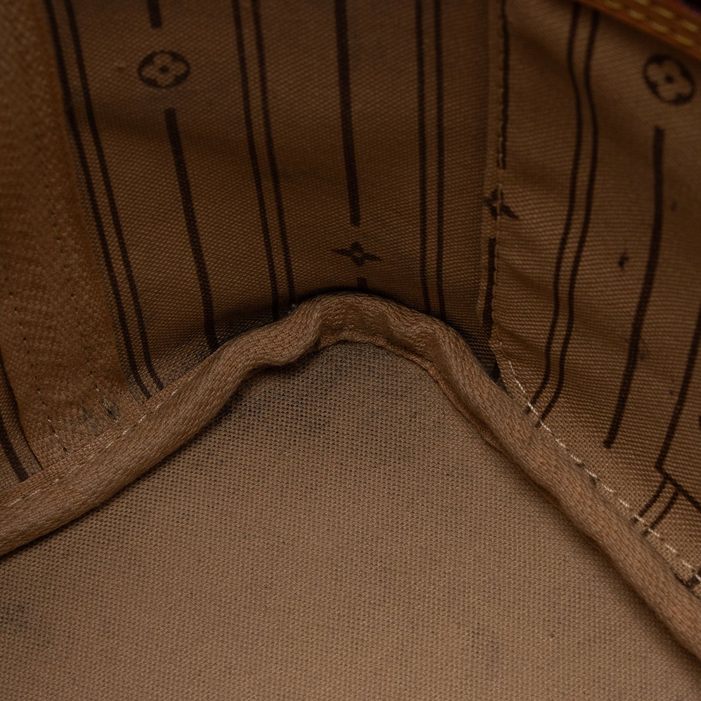 Louis Vuitton Monogram Canvas Neverfull PM Tote - FINAL SALE (SHG-gQVv8T)
