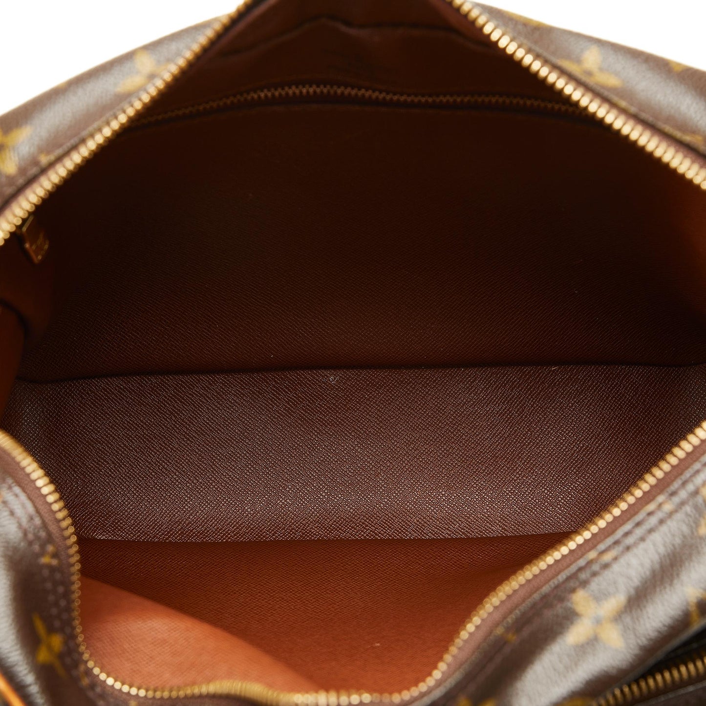 Louis Vuitton Monogram Nil Crossbody Bag (SHG-qf01Cw)