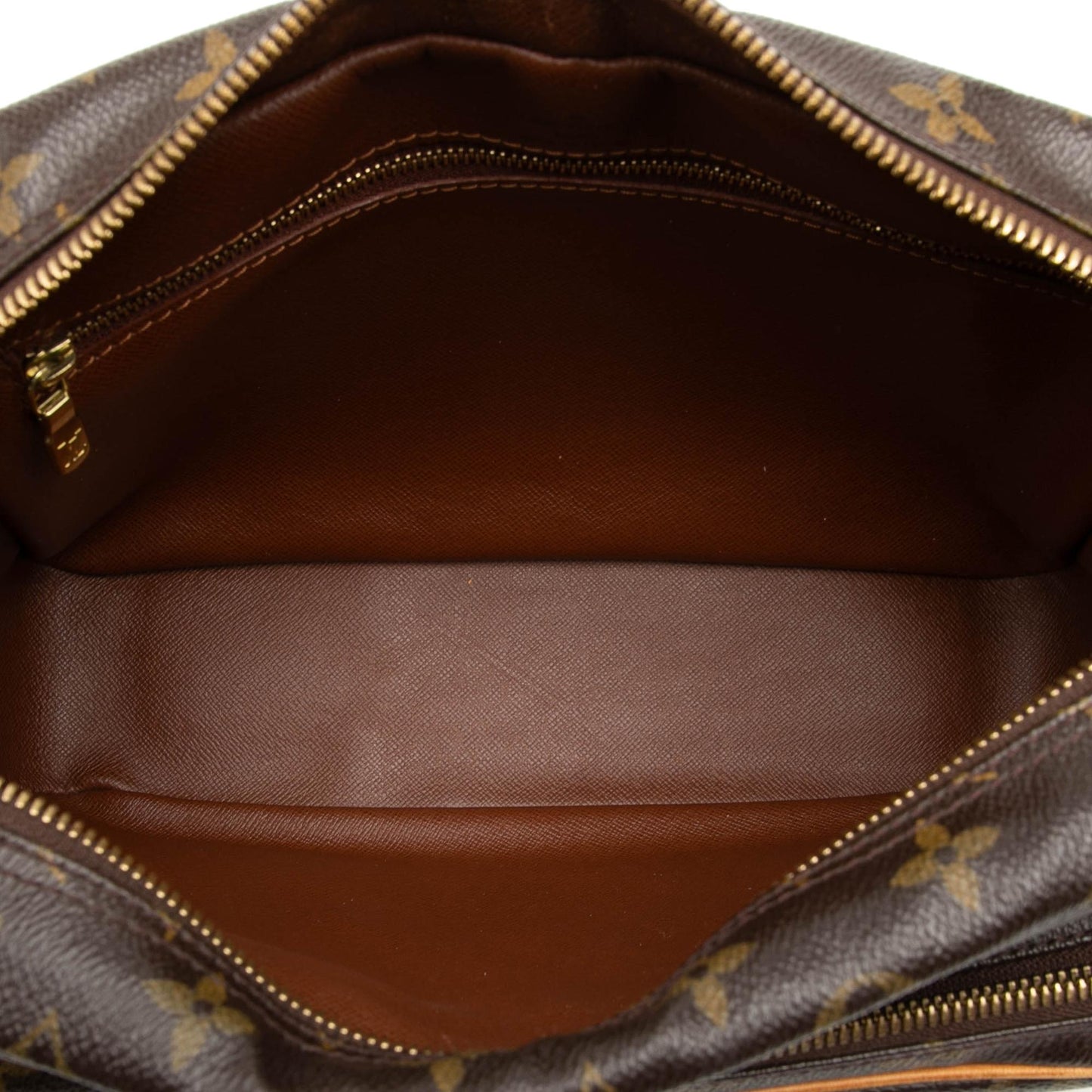 Louis Vuitton Monogram Nil Crossbody