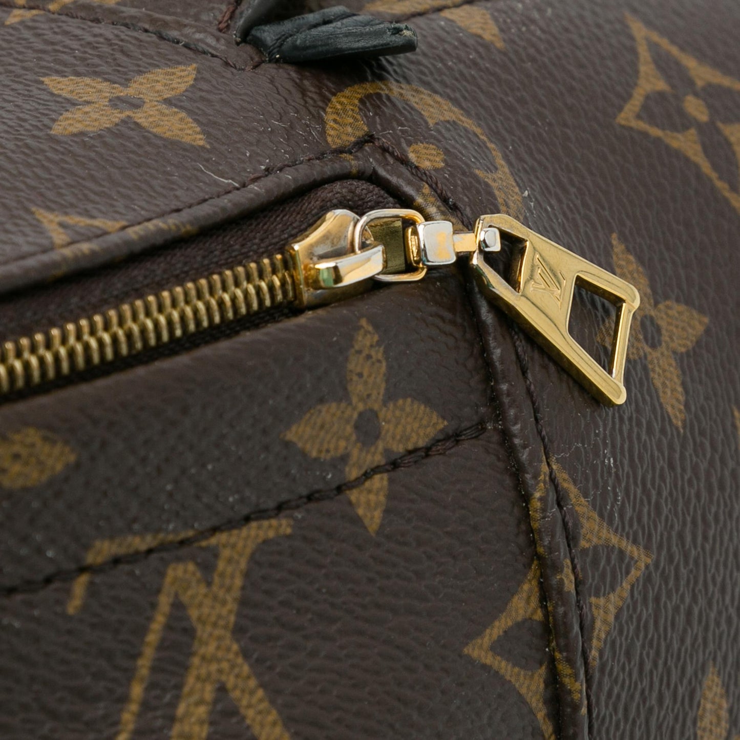 Louis Vuitton Monogram Palm Springs Mini (SHG-RO8kOH)