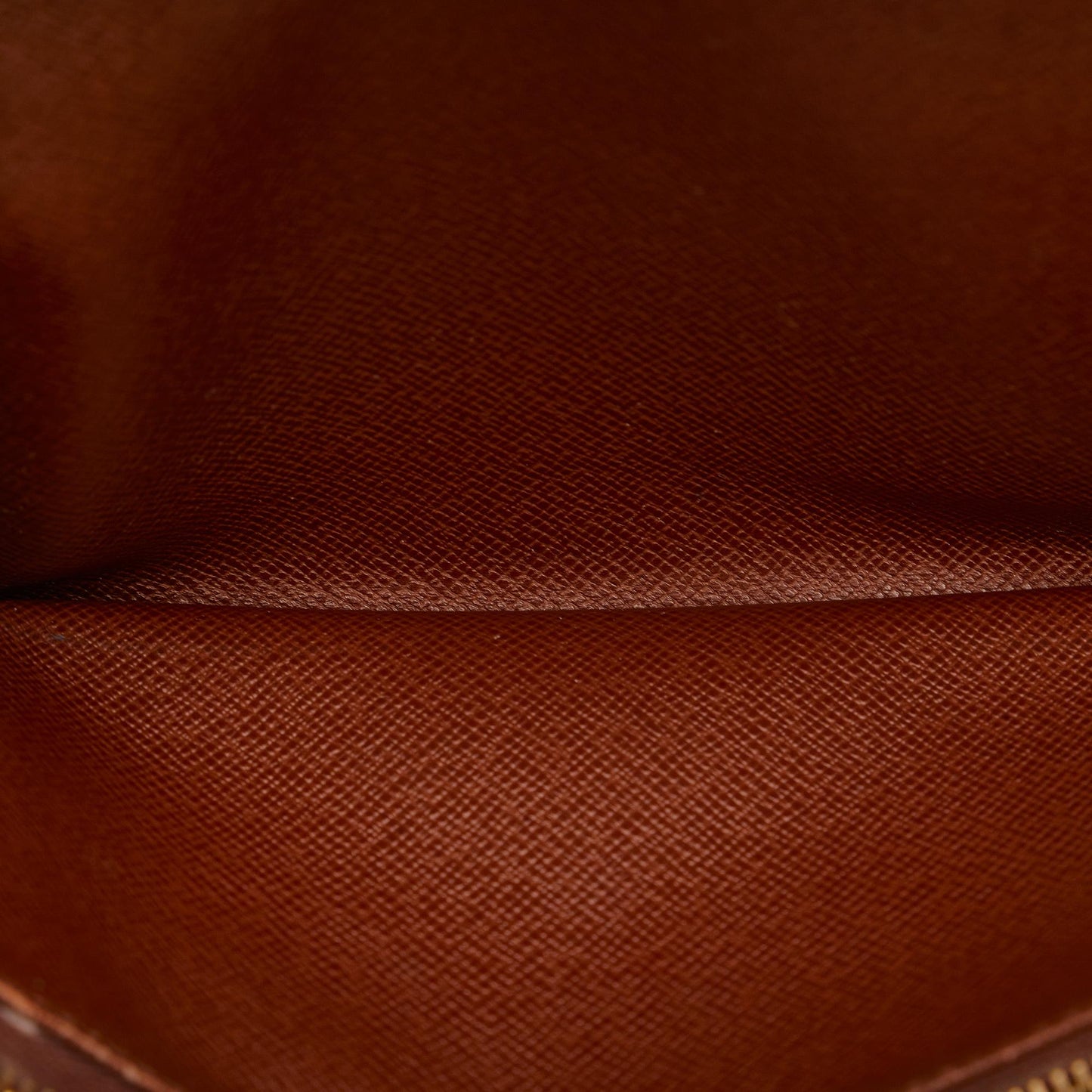 Louis Vuitton Monogram Porte Monnaie Billets (SHG-LcaE2G)