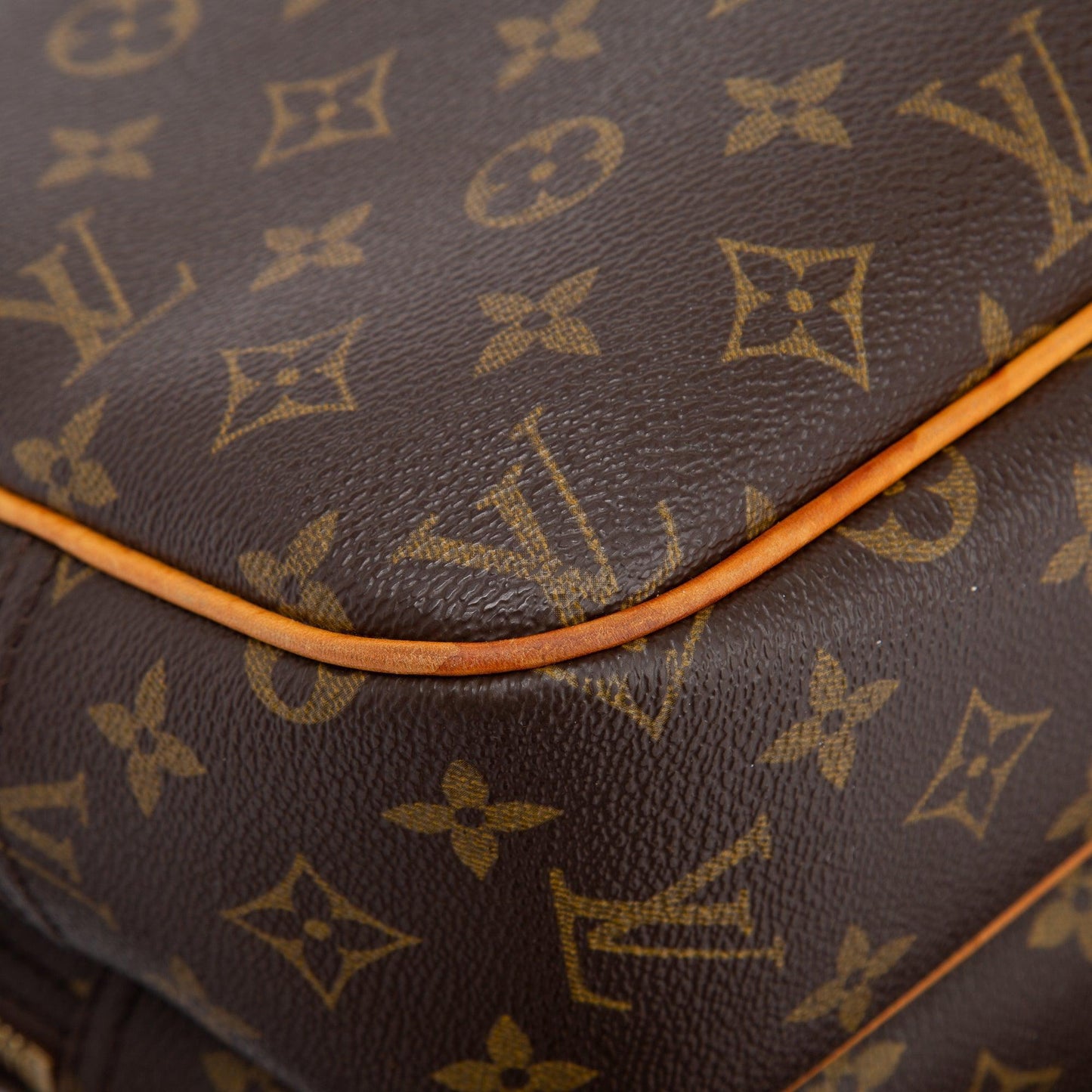 Louis Vuitton Monogram Reporter PM