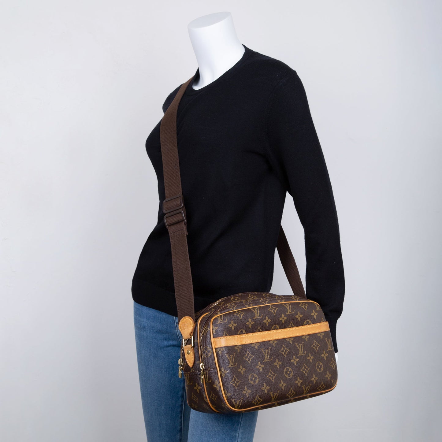 Louis Vuitton Monogram Reporter PM