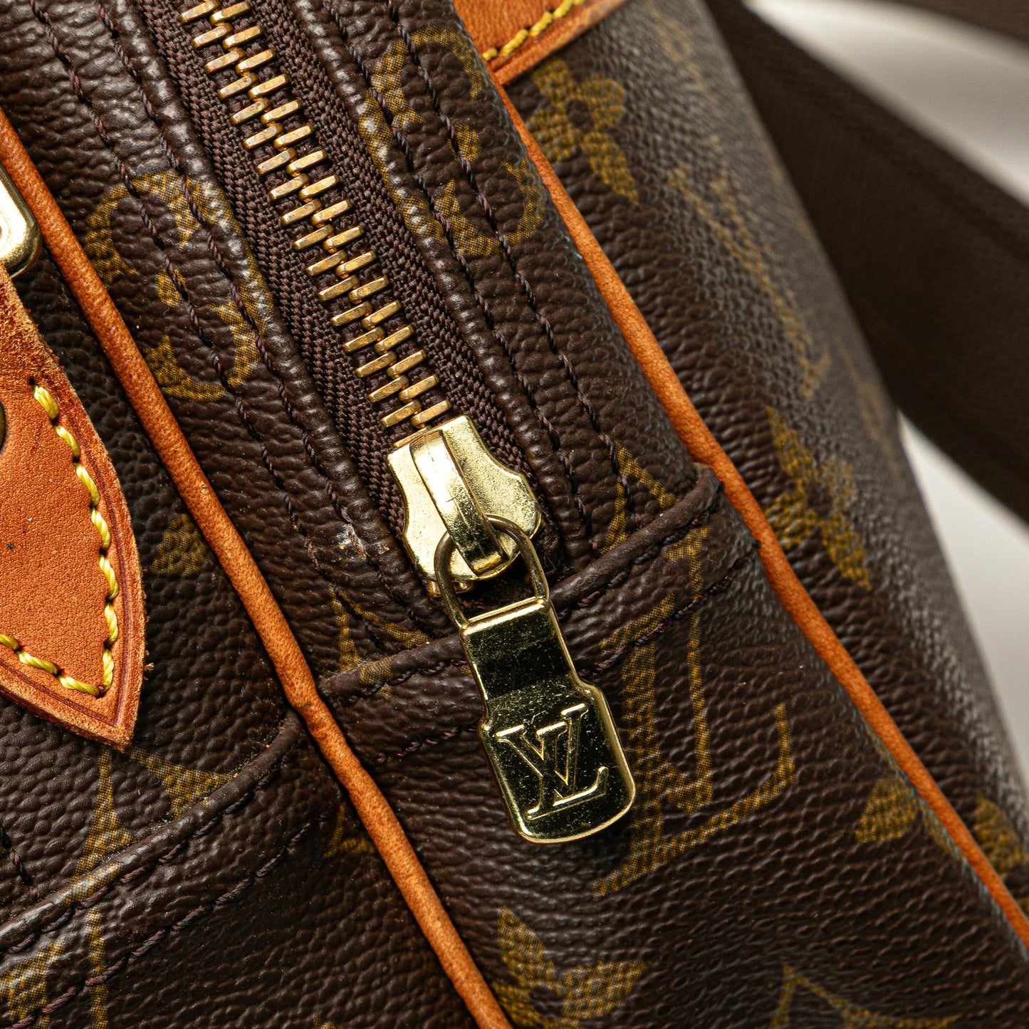 Louis Vuitton Monogram Reporter PM