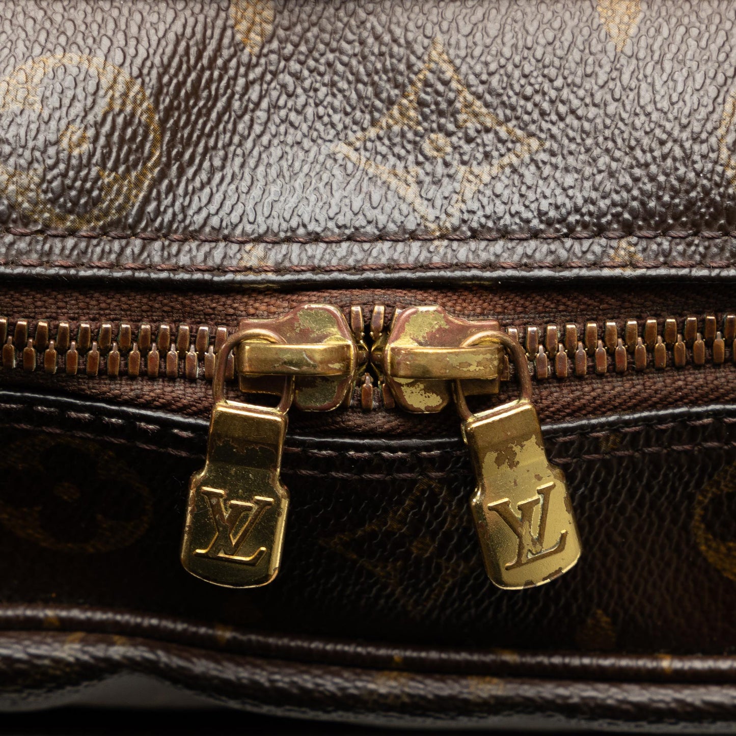 Louis Vuitton Monogram Sac Bosphore