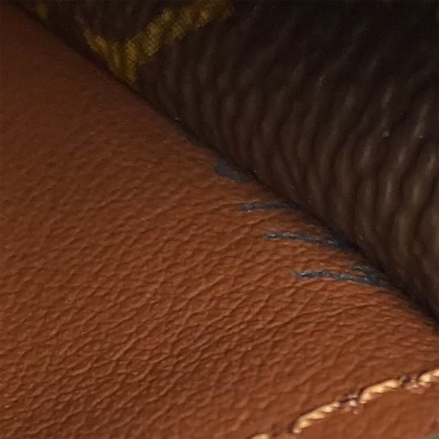 Louis Vuitton Monogram Sarah Wallet