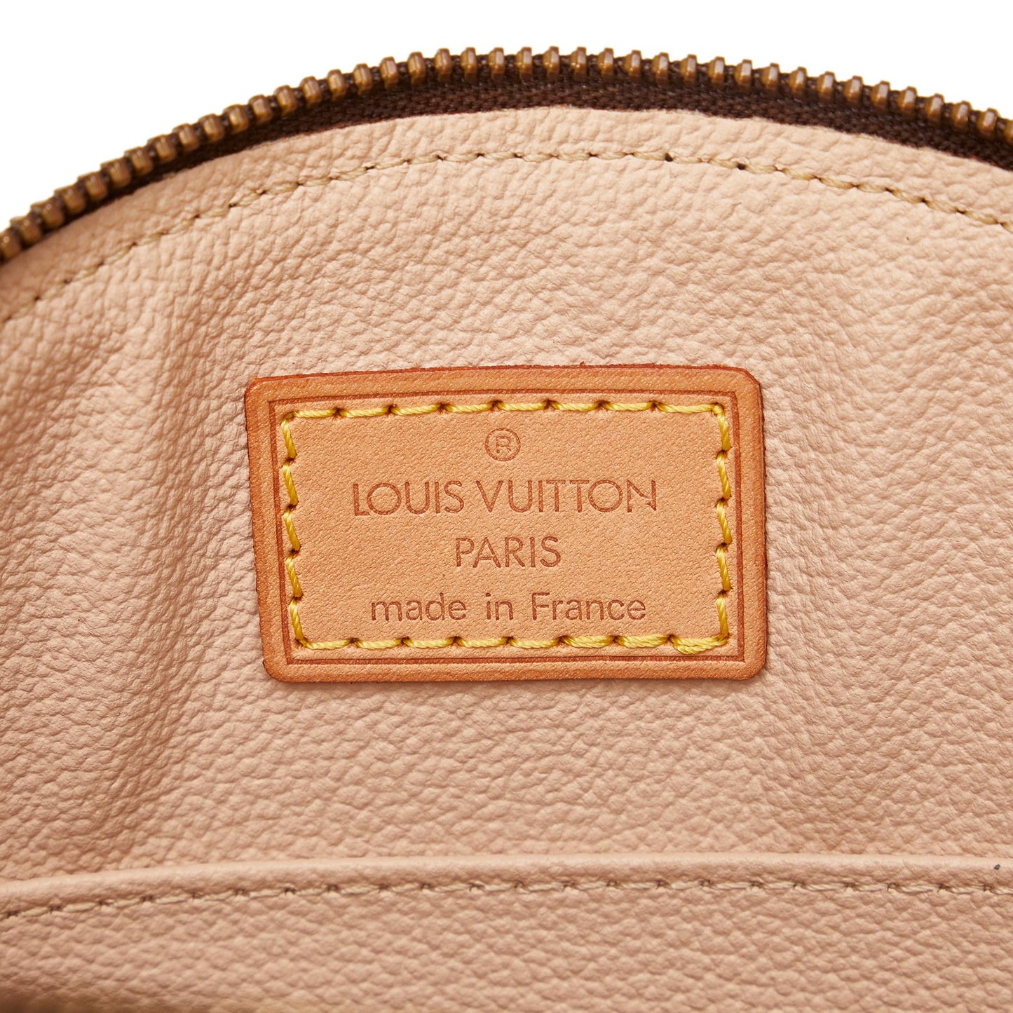 Louis Vuitton Monogram Trousse Demi Ronde Cosmetic Pouch (SHG-0l8t53)