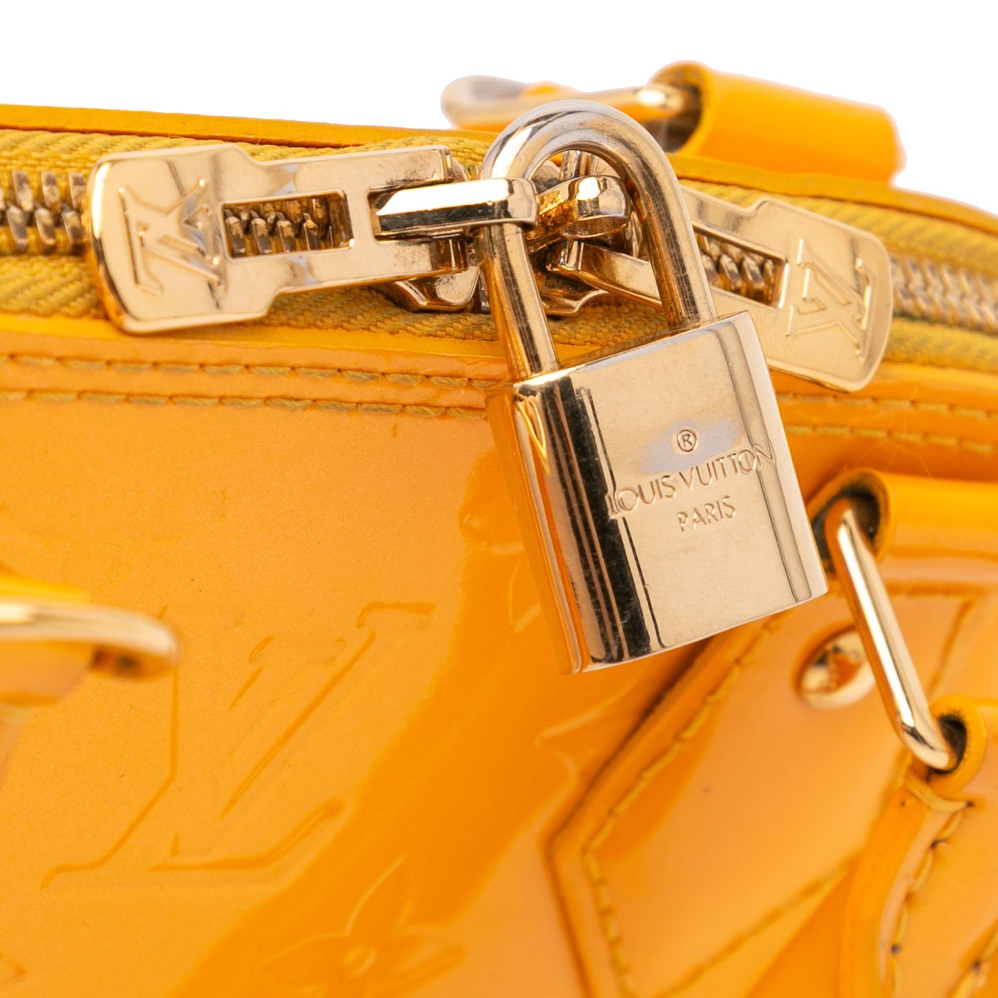 Louis Vuitton Monogram Vernis Alma BB