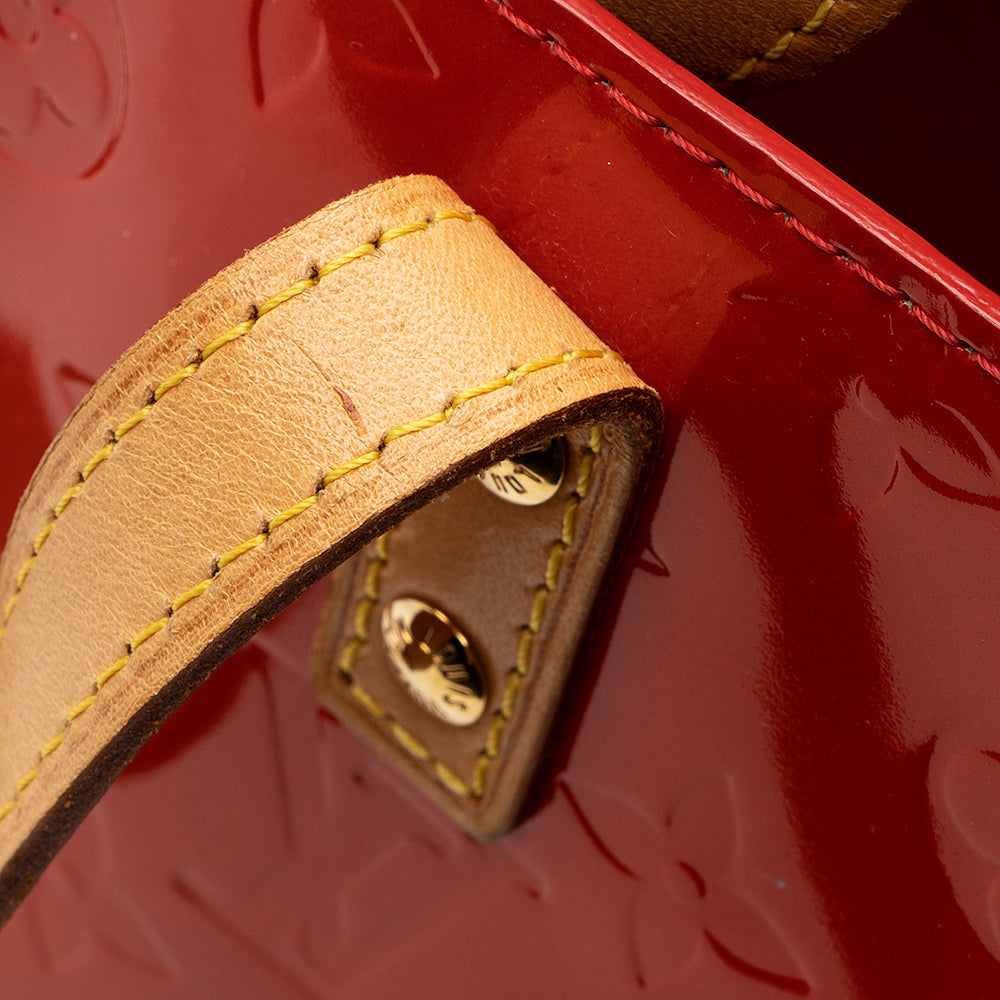 Louis Vuitton Monogram Vernis Reade PM Tote (SHF-21115)