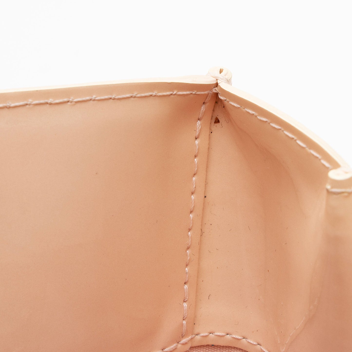 Louis Vuitton Monogram Vernis Reade PM Tote (SHF-5baQ5S)