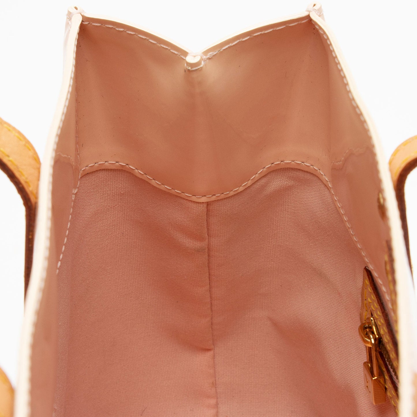 Louis Vuitton Monogram Vernis Reade PM Tote (SHF-5baQ5S)