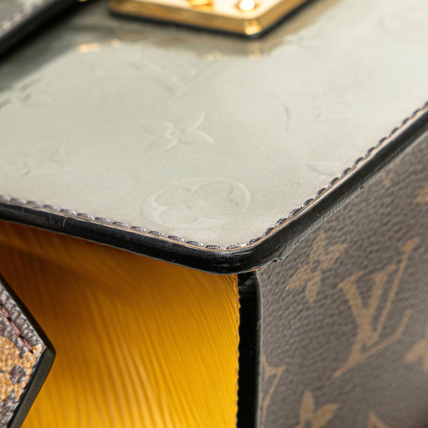 Louis Vuitton Monogram Vernis Spring Street