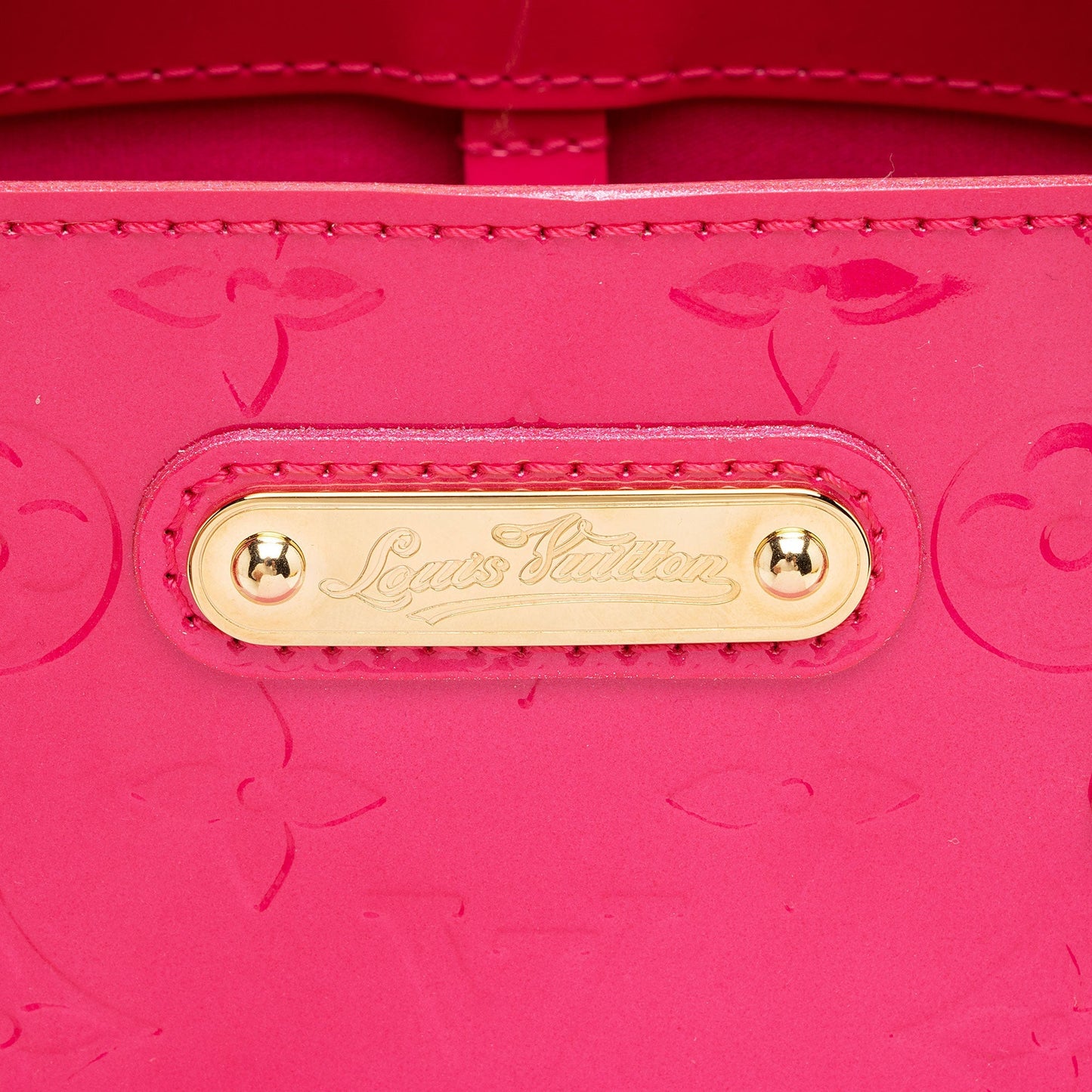 Louis Vuitton Monogram Vernis Wilshire PM Tote (SHF-aQ1roU)