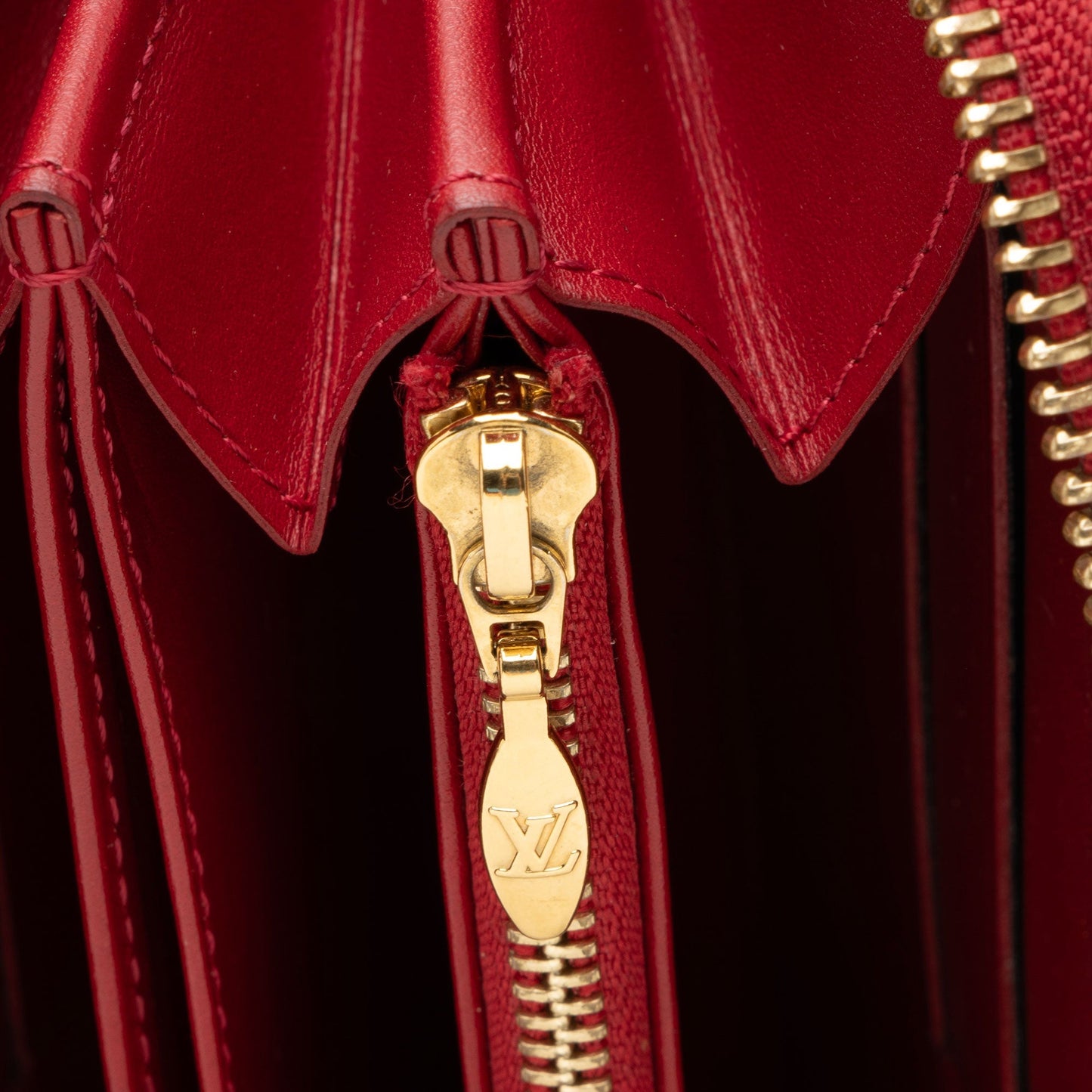Louis Vuitton Monogram Vernis Zippy Wallet (SHF-hf4RJT)