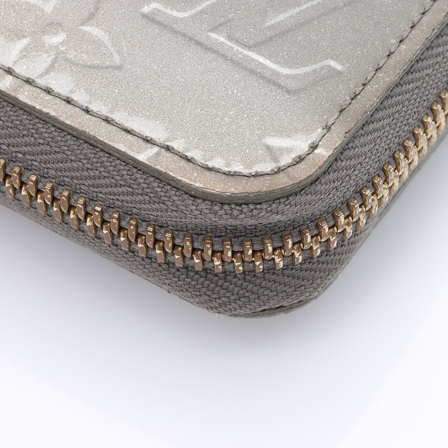 Louis Vuitton Monogram Vernis Zippy Wallet (SHF-GlSWaK)