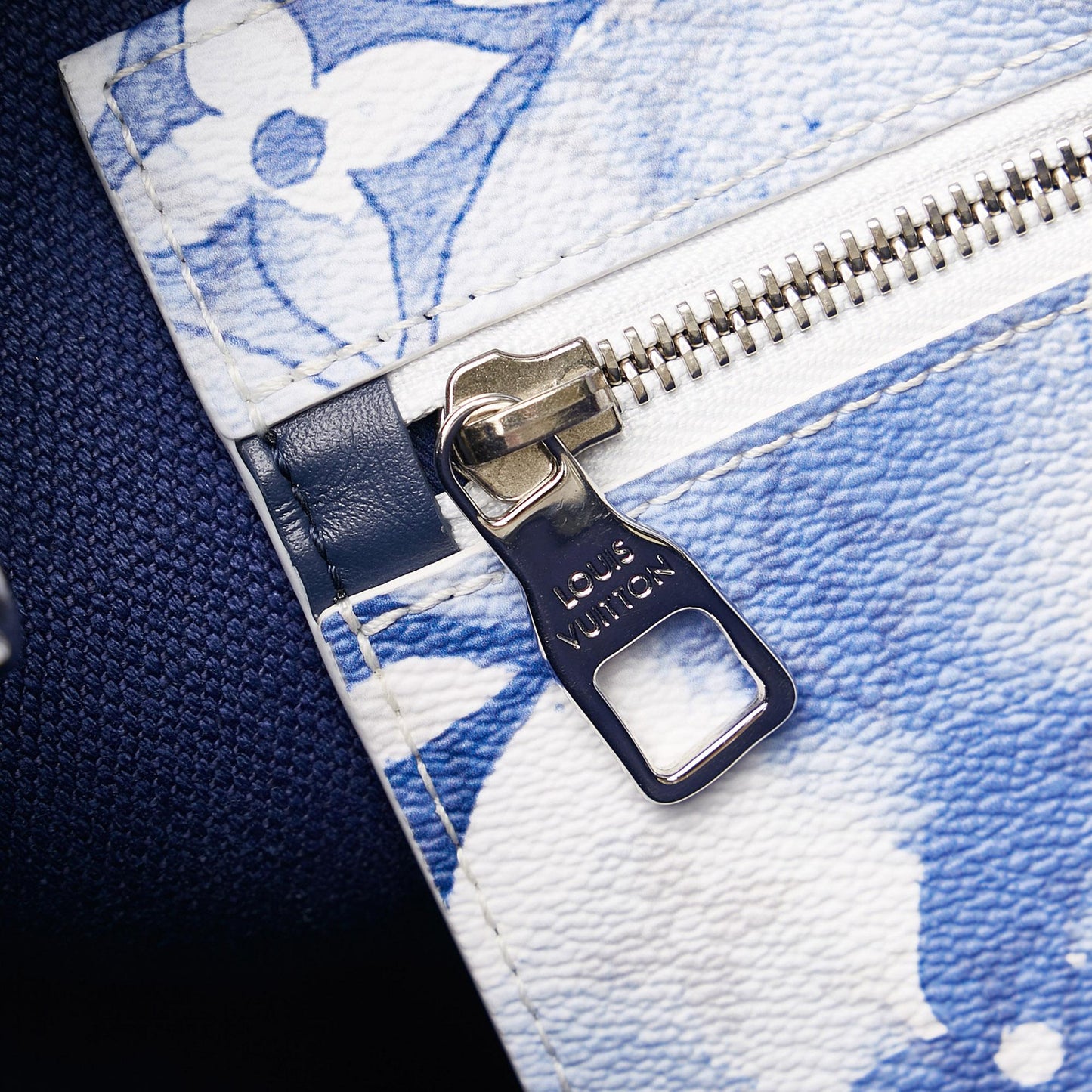 Louis Vuitton Monogram Watercolor Weekend Tote PM (SHG-bNvpTu)