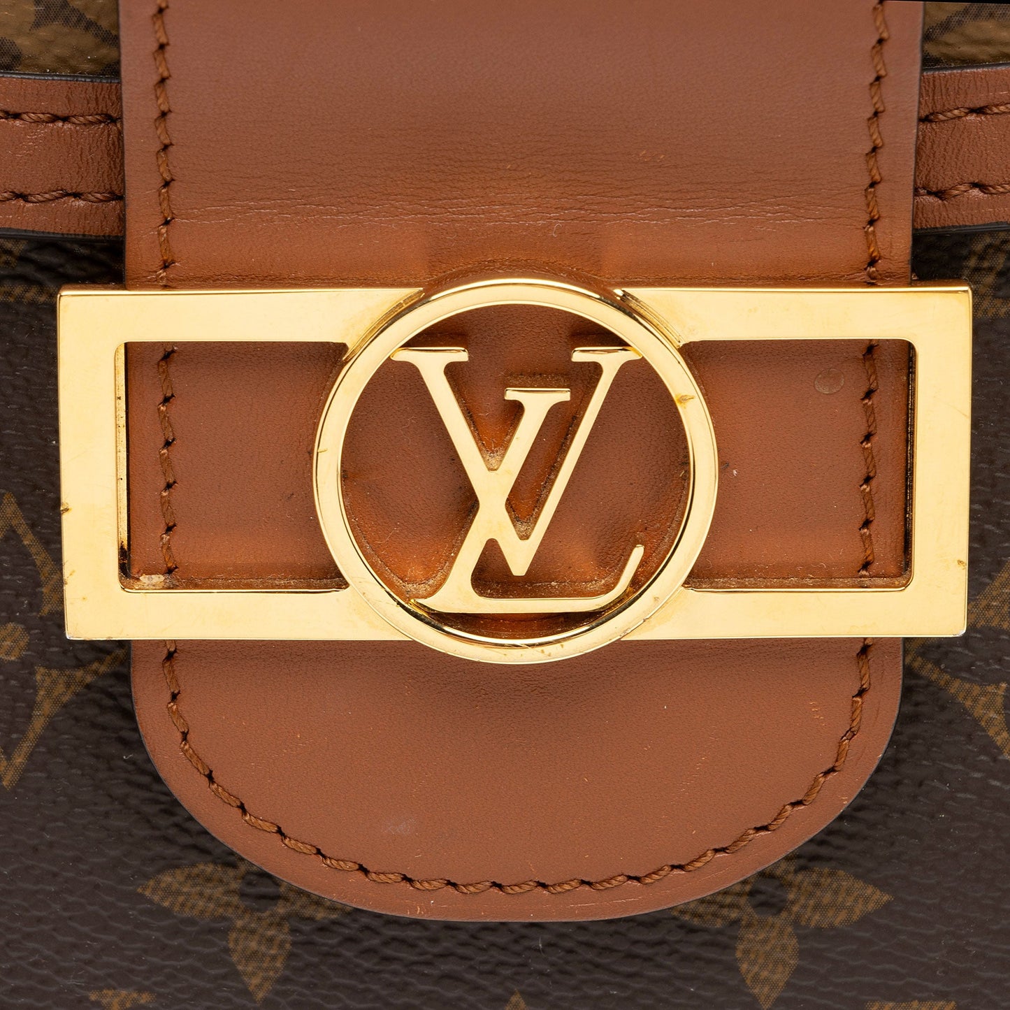 Louis Vuitton Reverse Monogram Dauphine PM Backpack (SHF-pEUZVt)