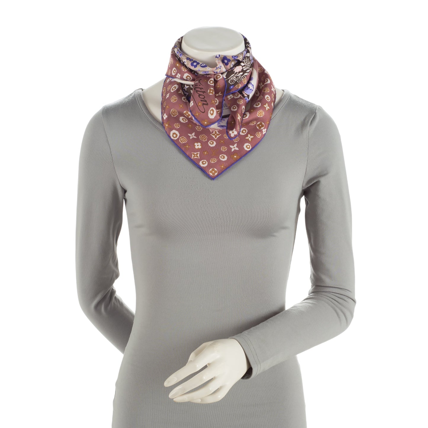 Louis Vuitton Silk Monogram Lily 70cm Scarf (SHF-Lfy5rp)