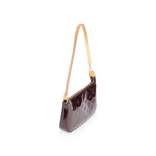 Louis Vuitton Vernis Pochette Accessoires