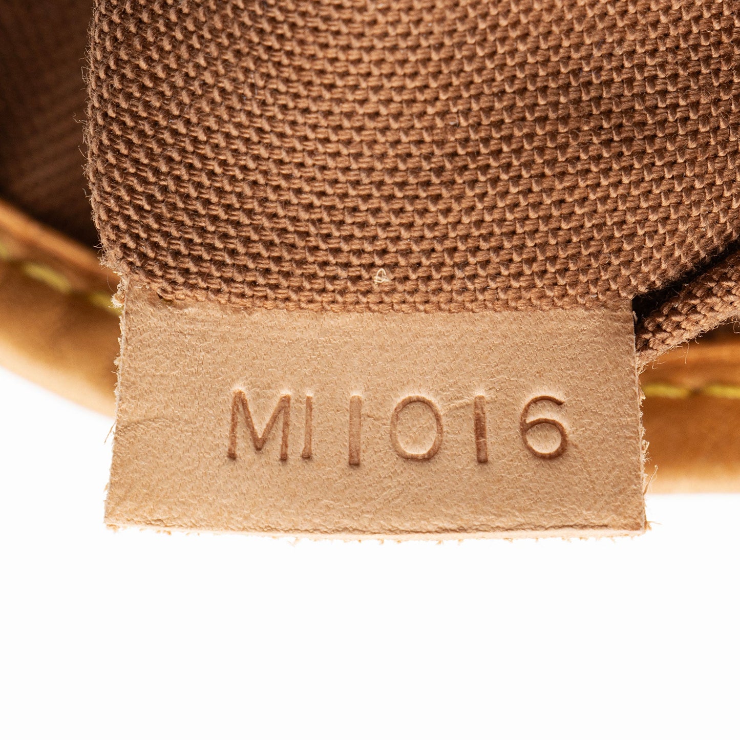 Louis Vuitton Vintage Monogram Canvas Batignolles Vertical Tote