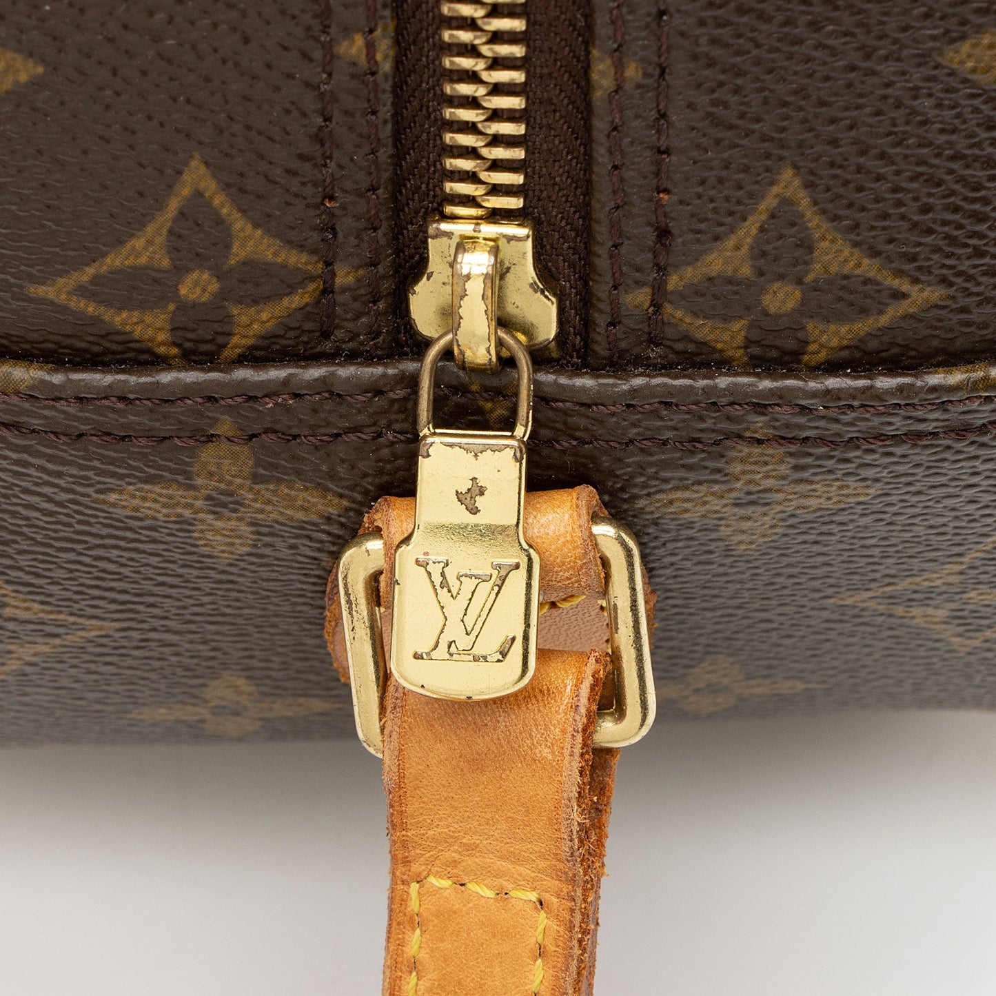 Louis Vuitton Vintage Monogram Canvas Blois Shoulder Bag