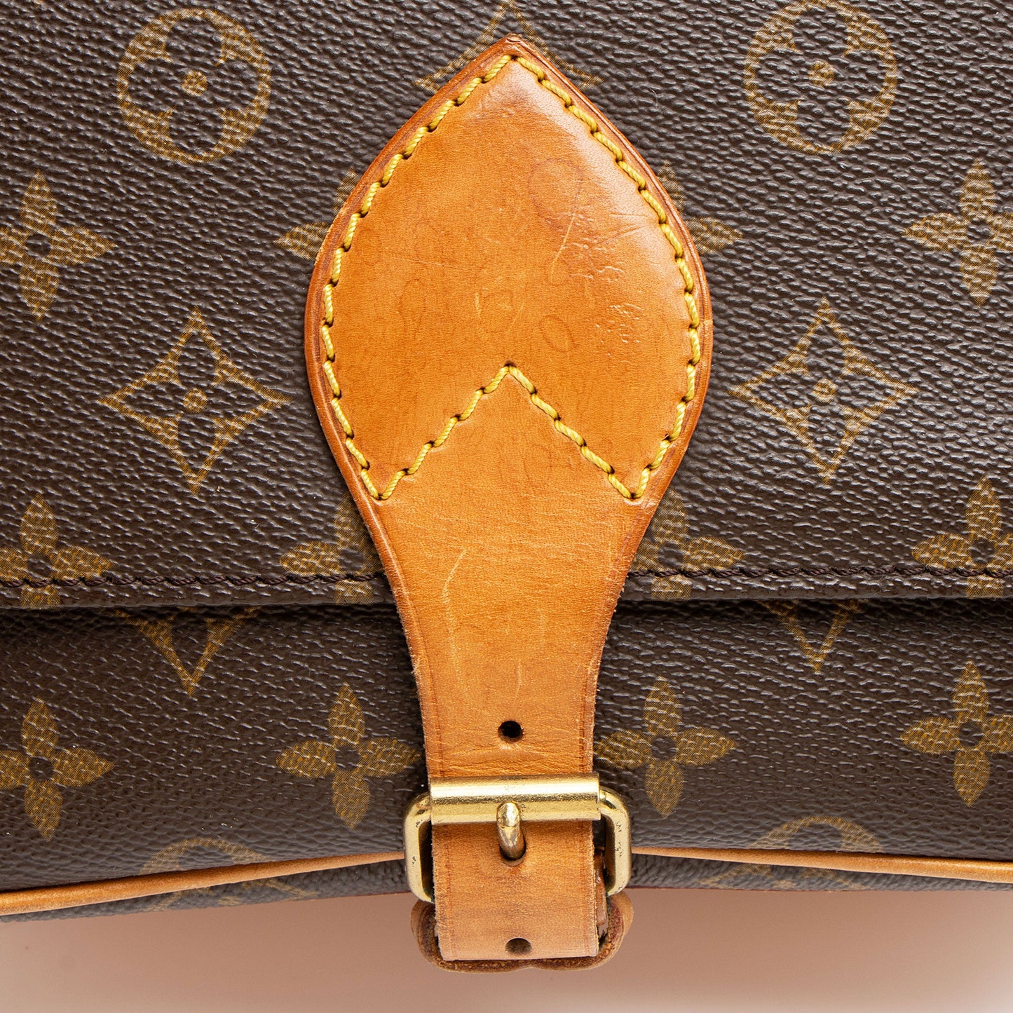 Louis Vuitton Vintage Monogram Canvas Cartouchiere MM Shoulder Bag (SHF-a2Ciyq)