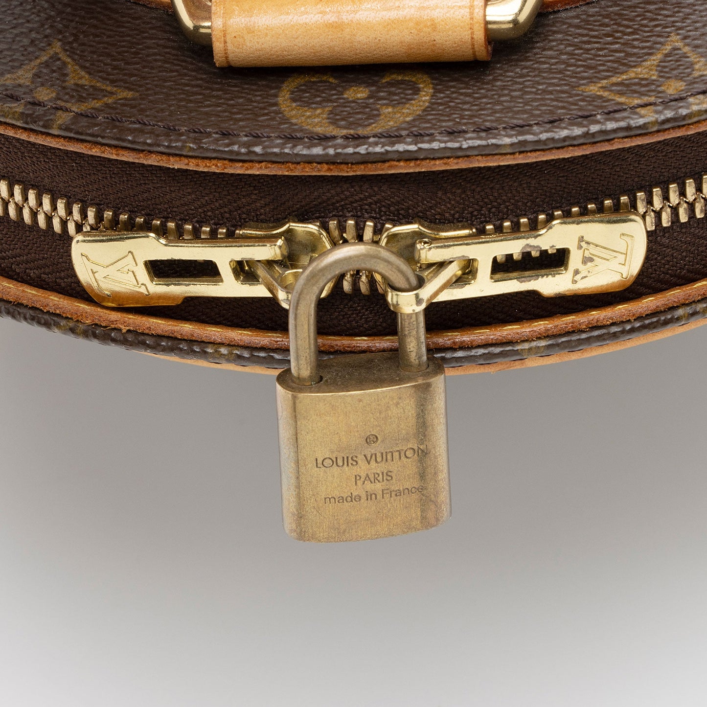 Louis Vuitton Vintage Monogram Canvas Ellipse Sac a Dos Backpack (SHF-0zwcMT)