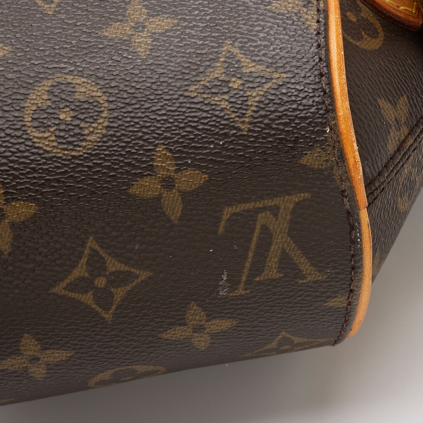 Louis Vuitton Vintage Monogram Canvas Ellipse Sac a Dos Backpack (SHF-0zwcMT)