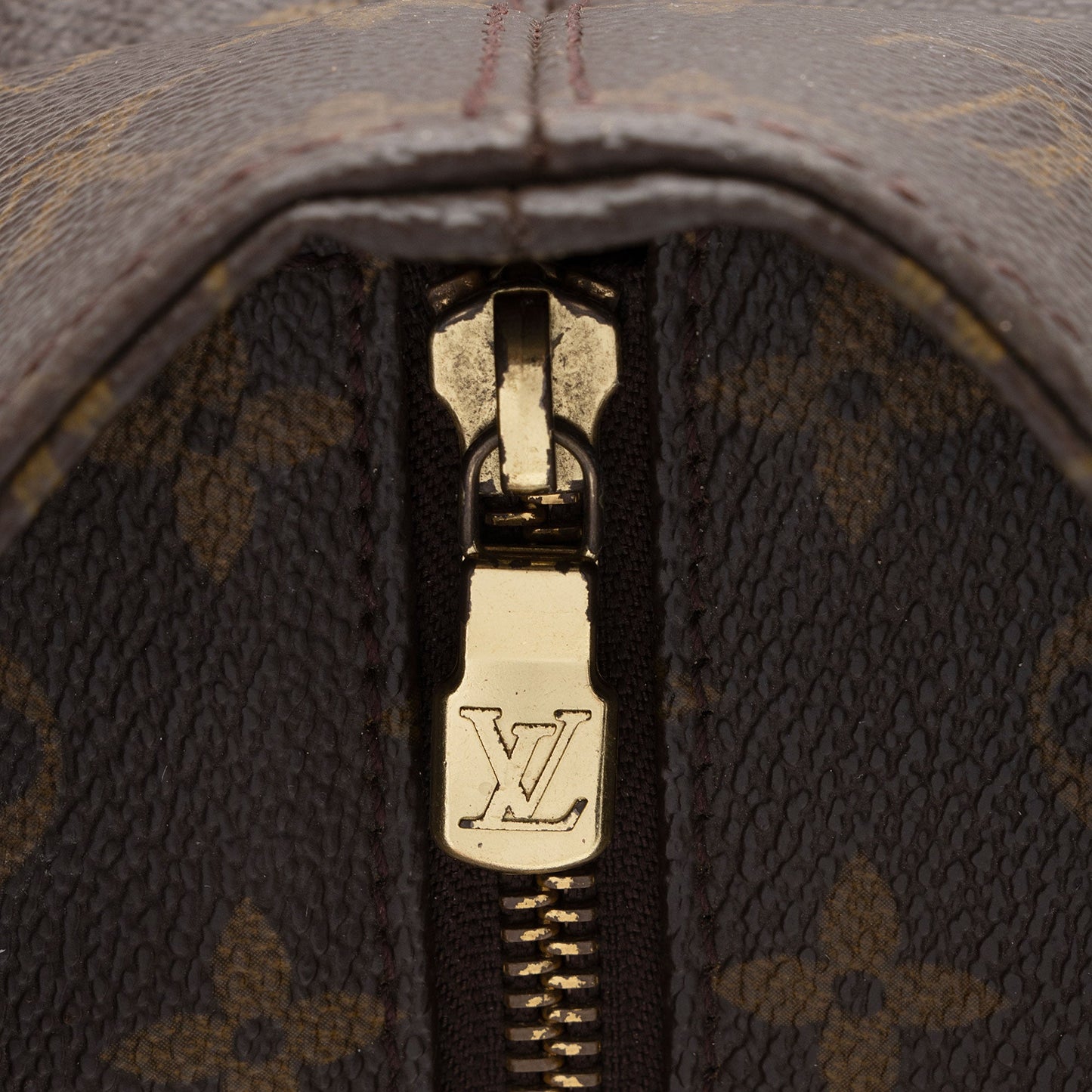 Louis Vuitton Vintage Monogram Canvas Luco Tote -  (SHF-ErDN2y)