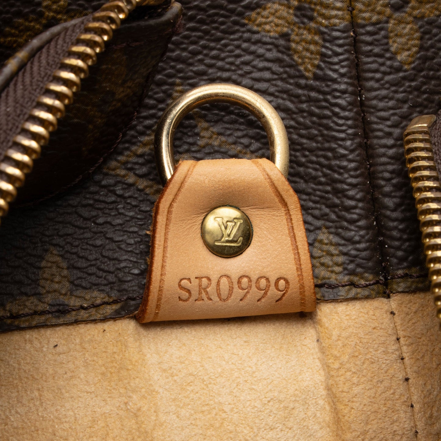 Louis Vuitton Vintage Monogram Canvas Luco Tote -  (SHF-ErDN2y)