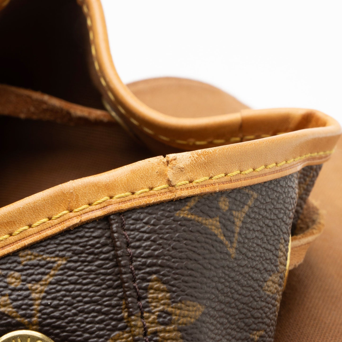 Louis Vuitton Vintage Monogram Canvas Montsouris GM Backpack - FINAL SALE (SHF-e0eHZg)