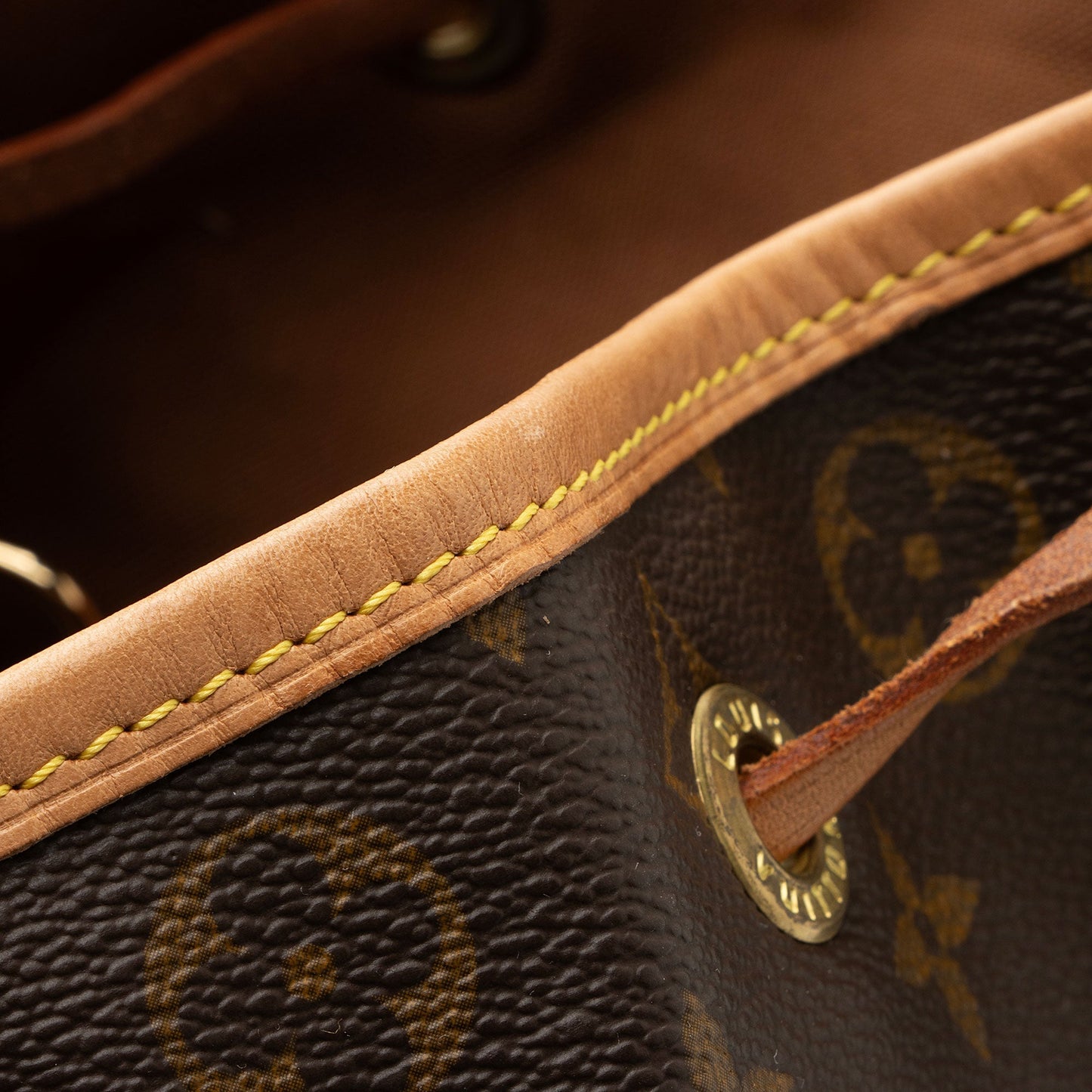 Louis Vuitton Vintage Monogram Canvas Montsouris GM Backpack (SHF-U1EeMl)