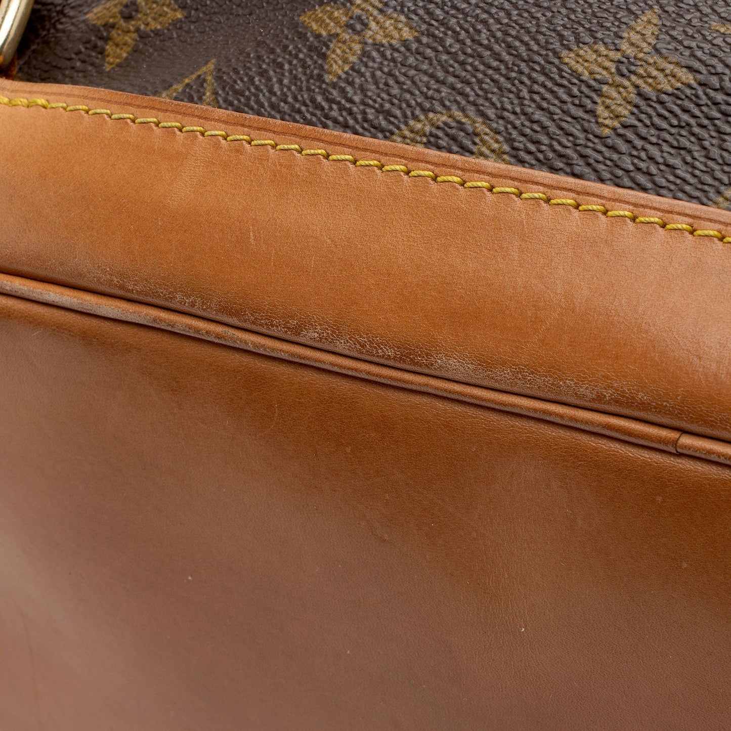 Louis Vuitton Vintage Monogram Canvas Montsouris GM Backpack (SHF-6AyAzn)