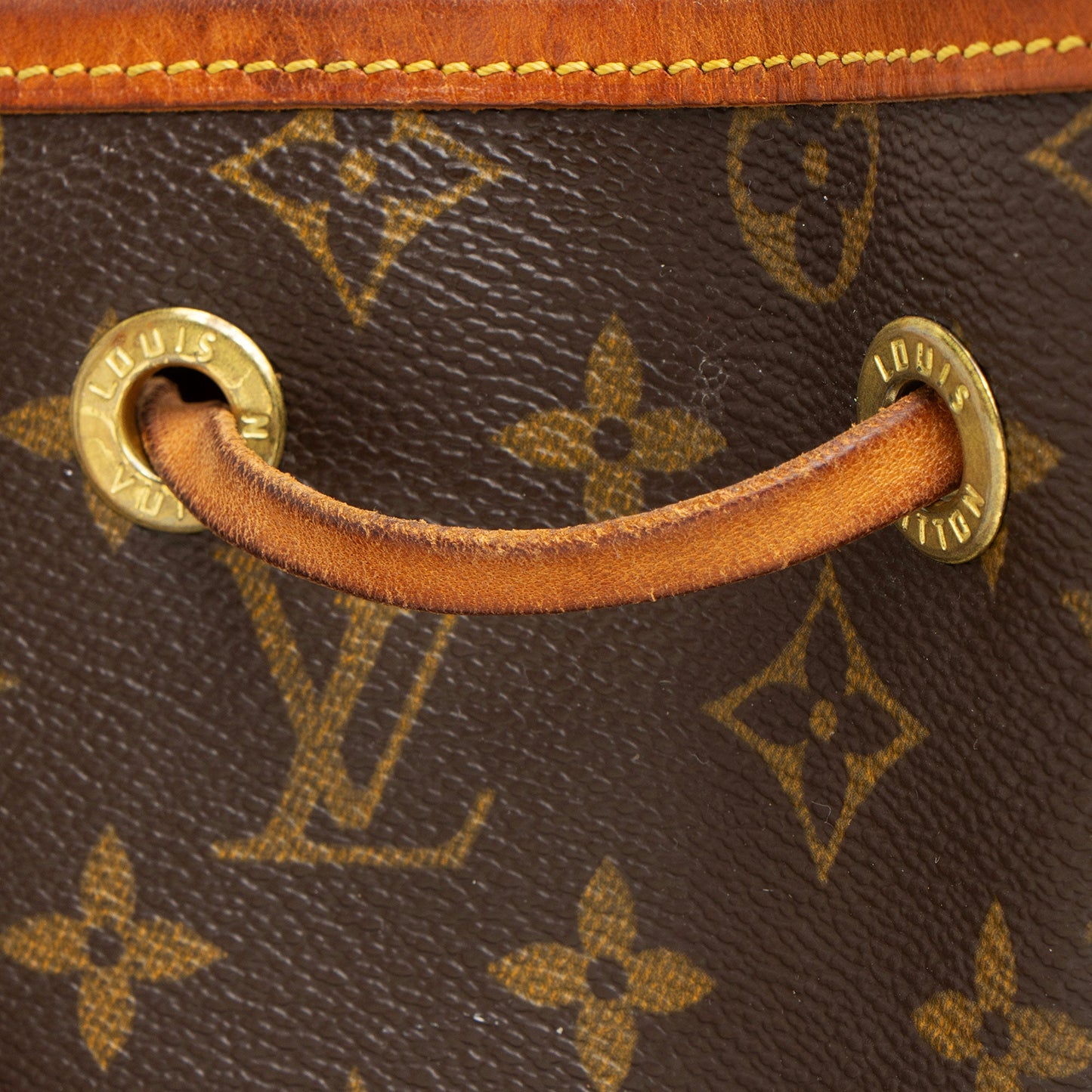 Louis Vuitton Vintage Monogram Canvas Montsouris GM Backpack (SHF-Crlk1A)