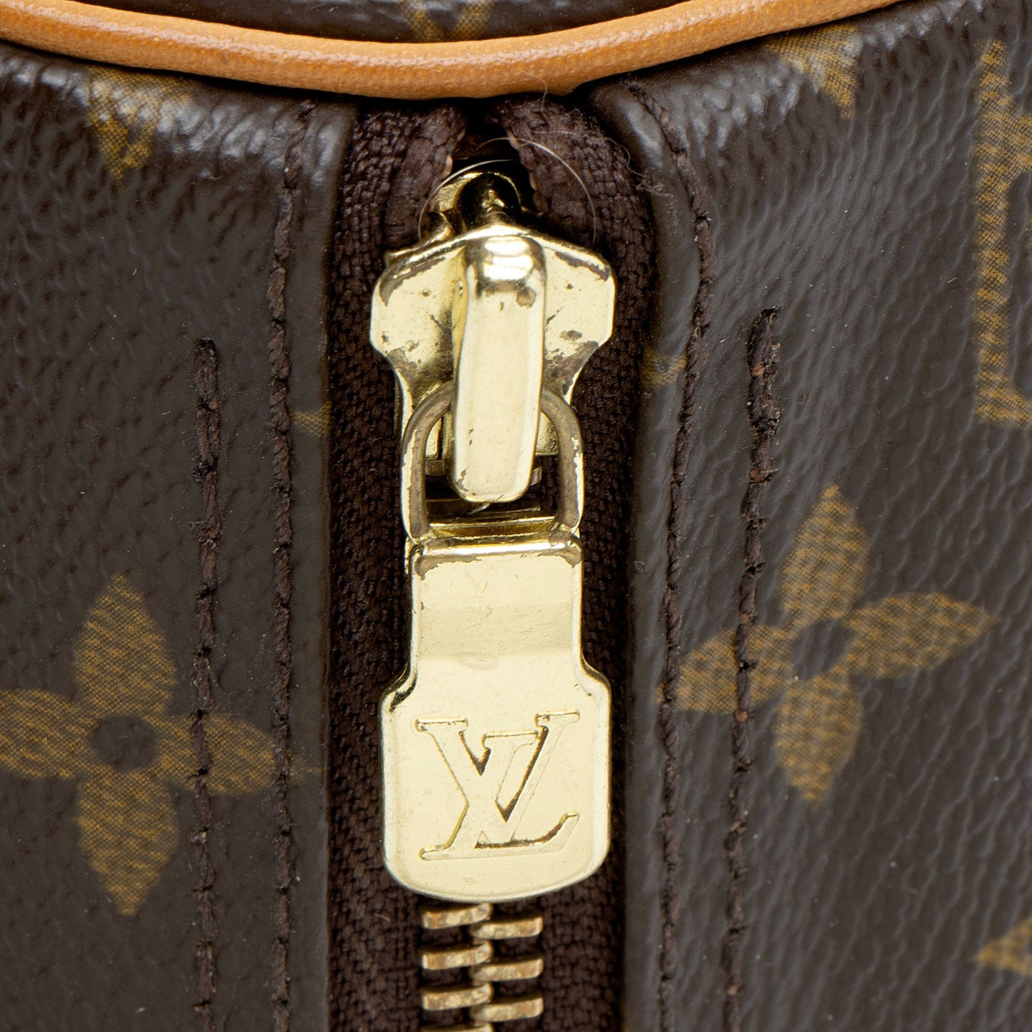 Louis Vuitton Vintage Monogram Canvas Papillon 19 Satchel