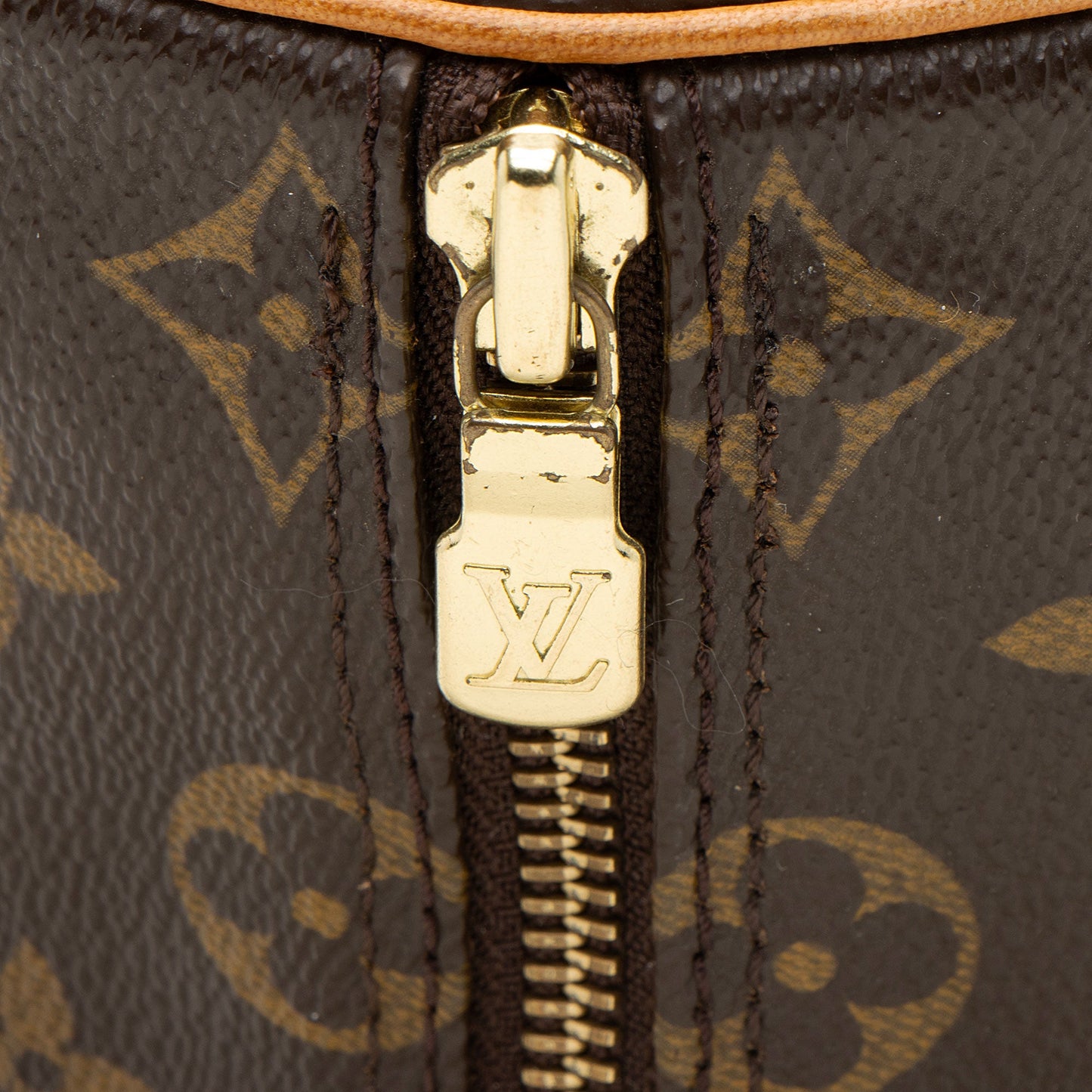 Louis Vuitton Vintage Monogram Canvas Papillon 26 Satchel