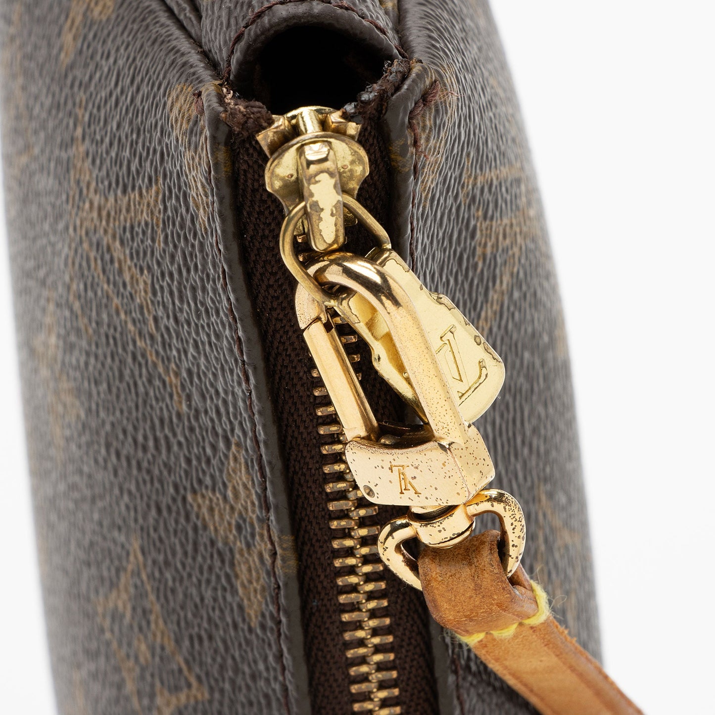Louis Vuitton Vintage Monogram Canvas Pochette Accessoires