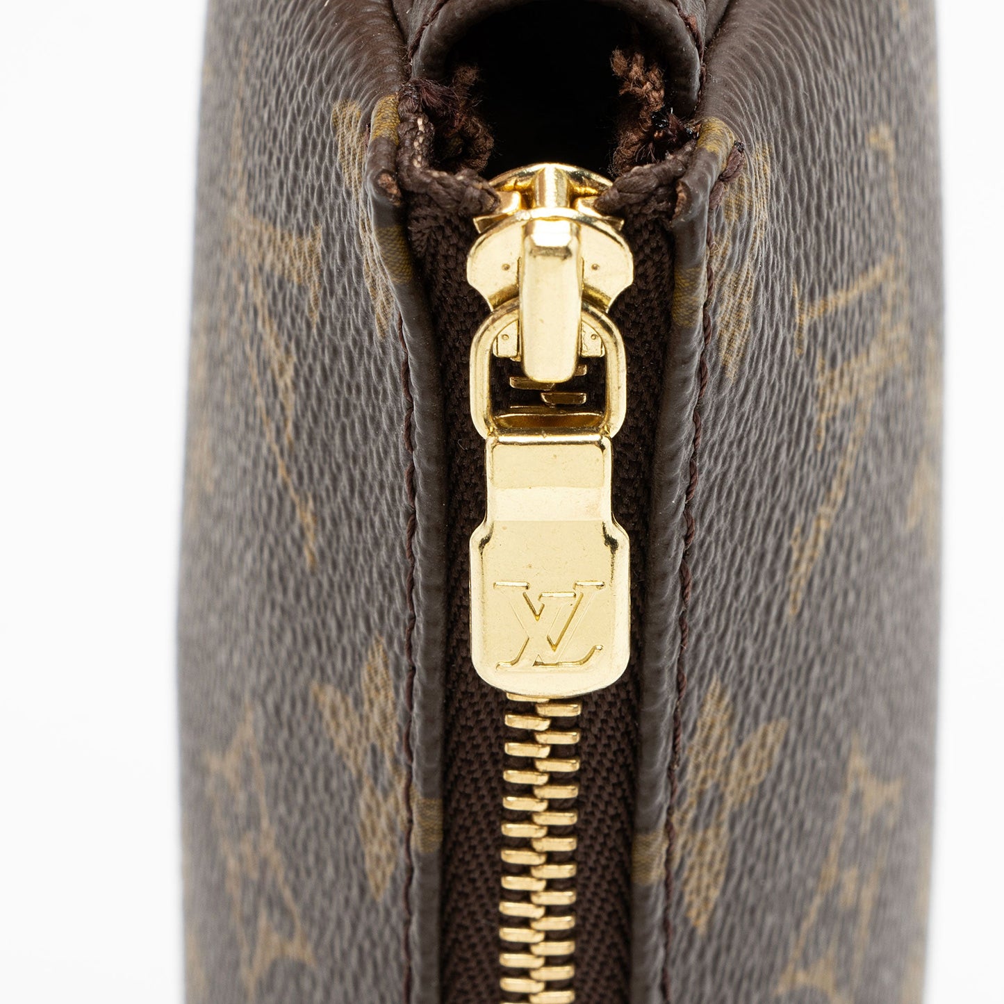 Louis Vuitton Vintage Monogram Canvas Pochette Accessoires