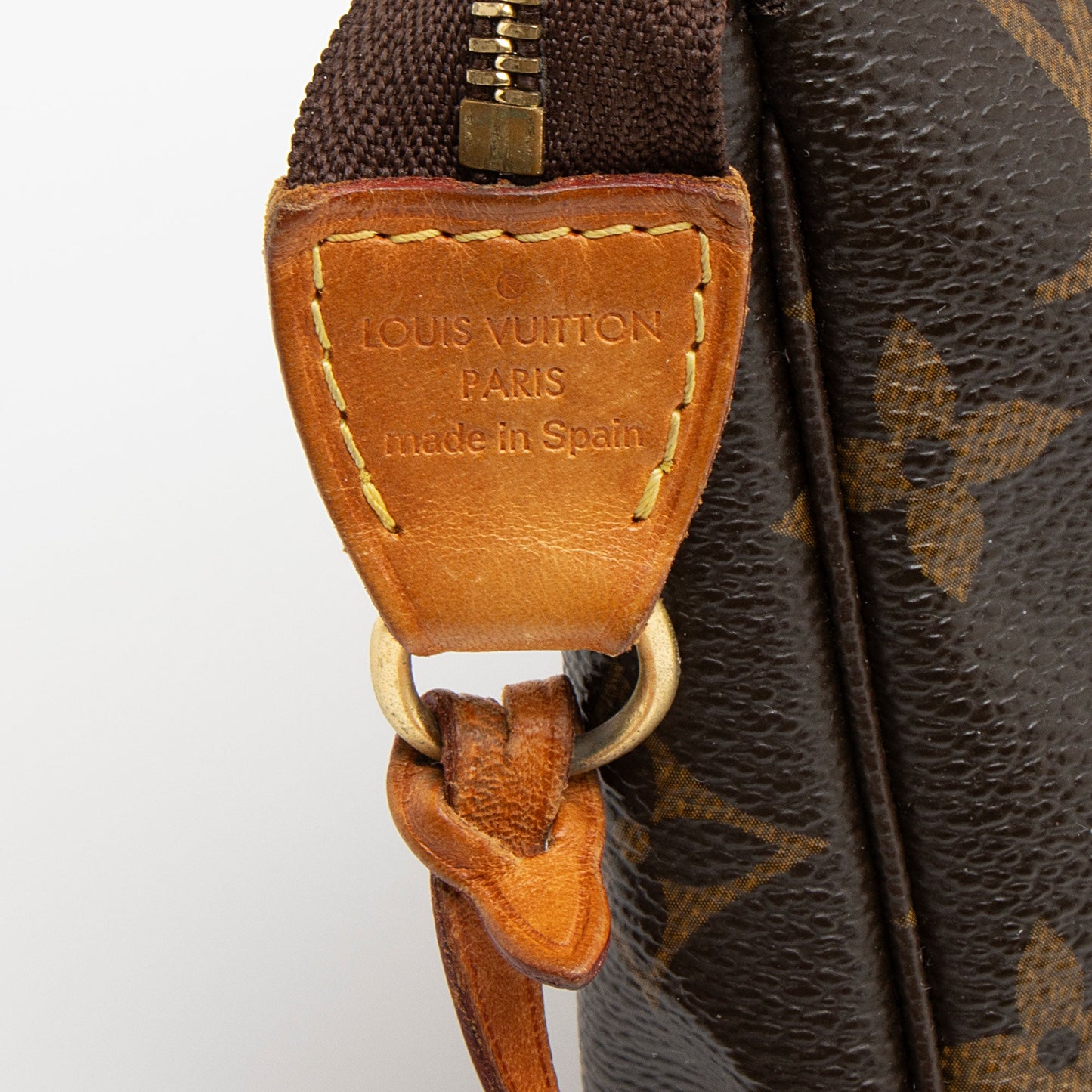 Louis Vuitton Vintage Monogram Canvas Pochette Accessoires