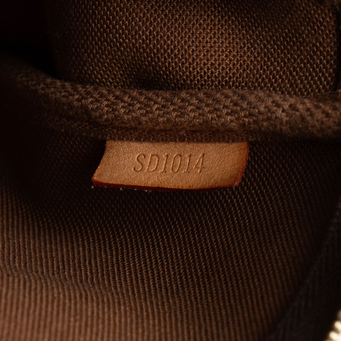 Louis Vuitton Vintage Monogram Canvas Pochette Accessoires