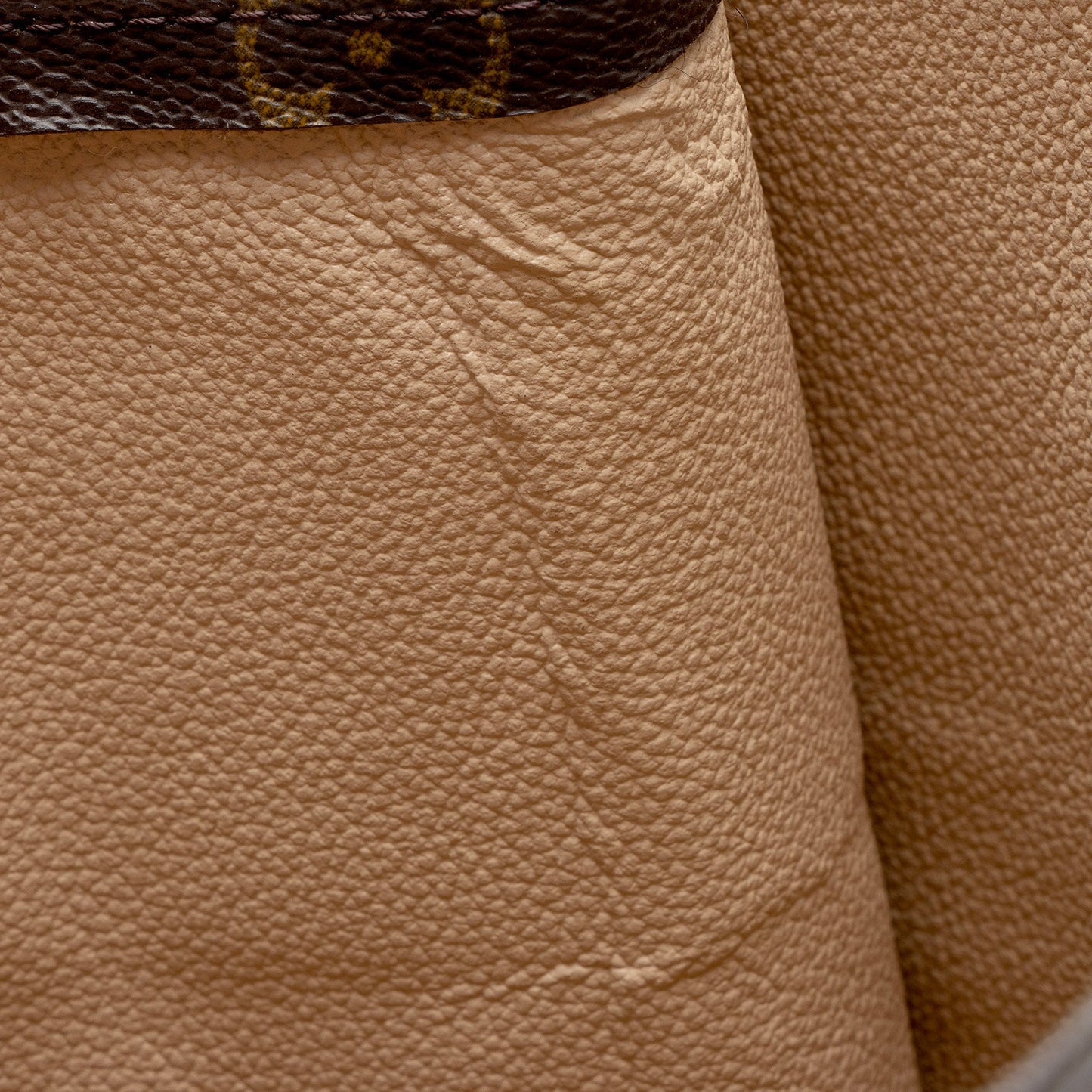 Louis Vuitton Vintage Monogram Canvas Sac Plat Tote (SHF-wc7X4x)