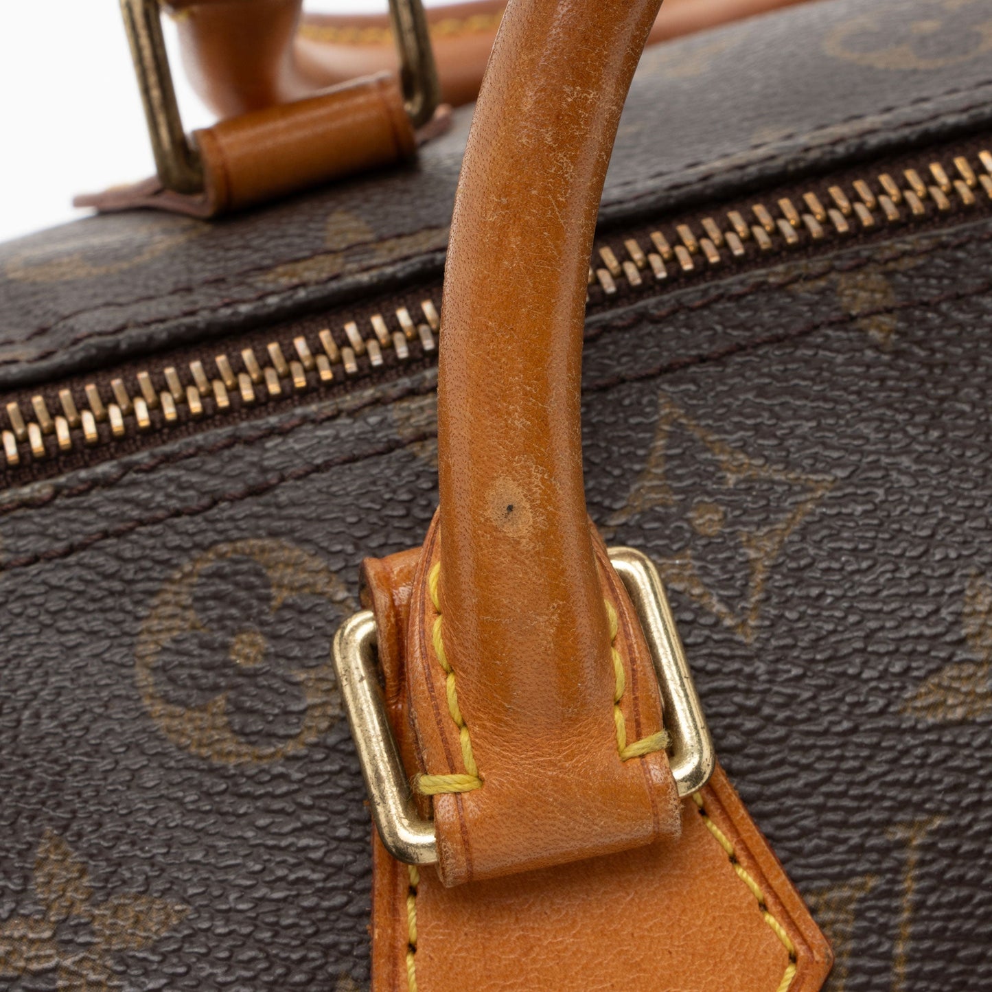 Louis Vuitton Vintage Monogram Canvas Speedy 30 Satchel (SHF-Owe8gC)