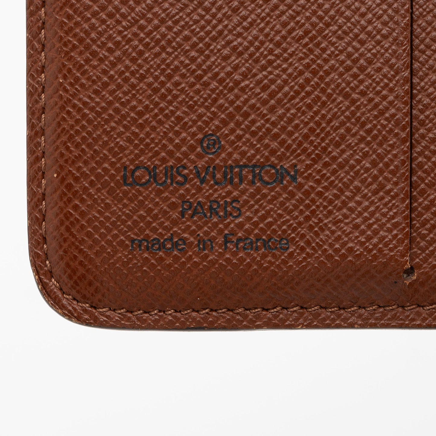 Louis Vuitton Vintage Monogram Canvas Zipped Compact Wallet (SHF-slTJTi)