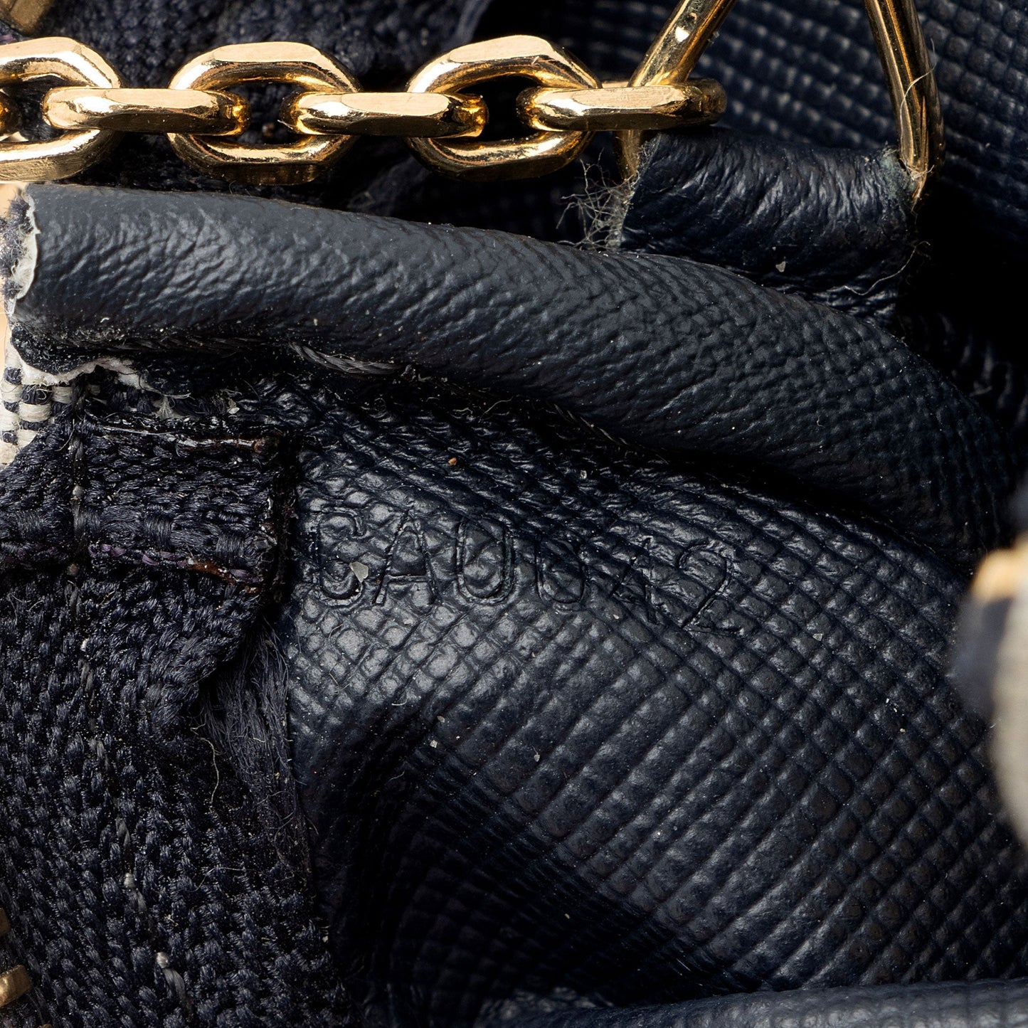 Louis Vuitton Vintage Monogram Mini Lin Key Pouch (SHF-dyvODp)